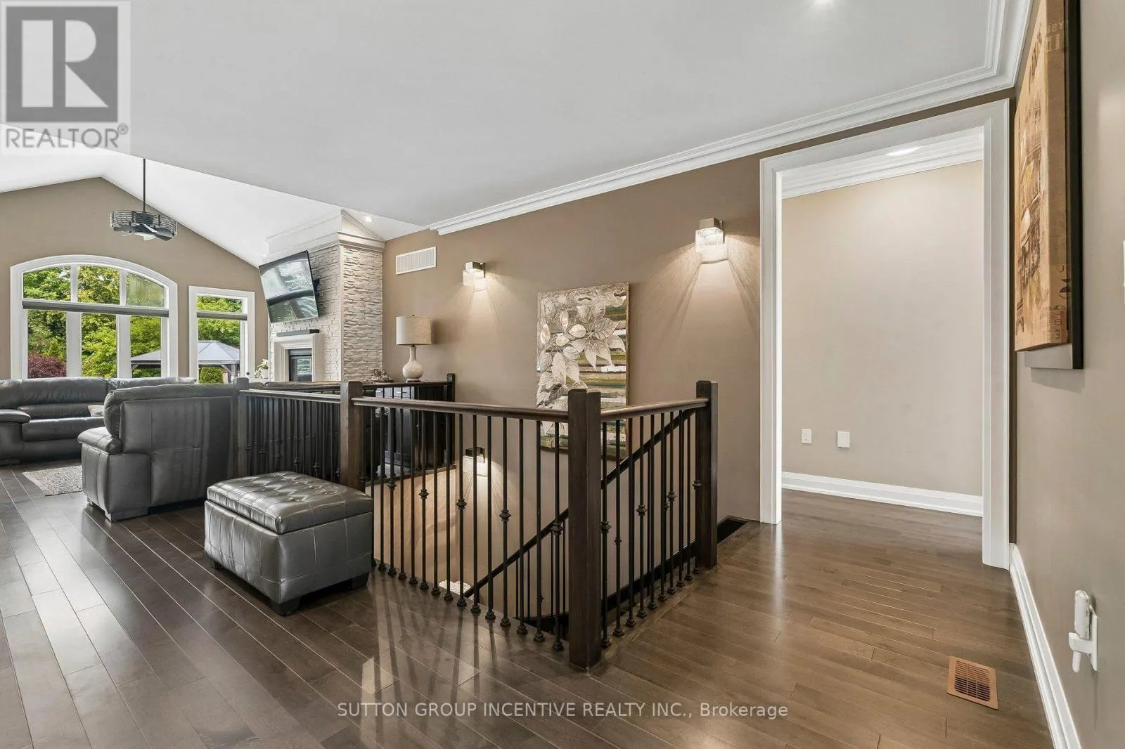 260 SUNNYBRAE AVENUE