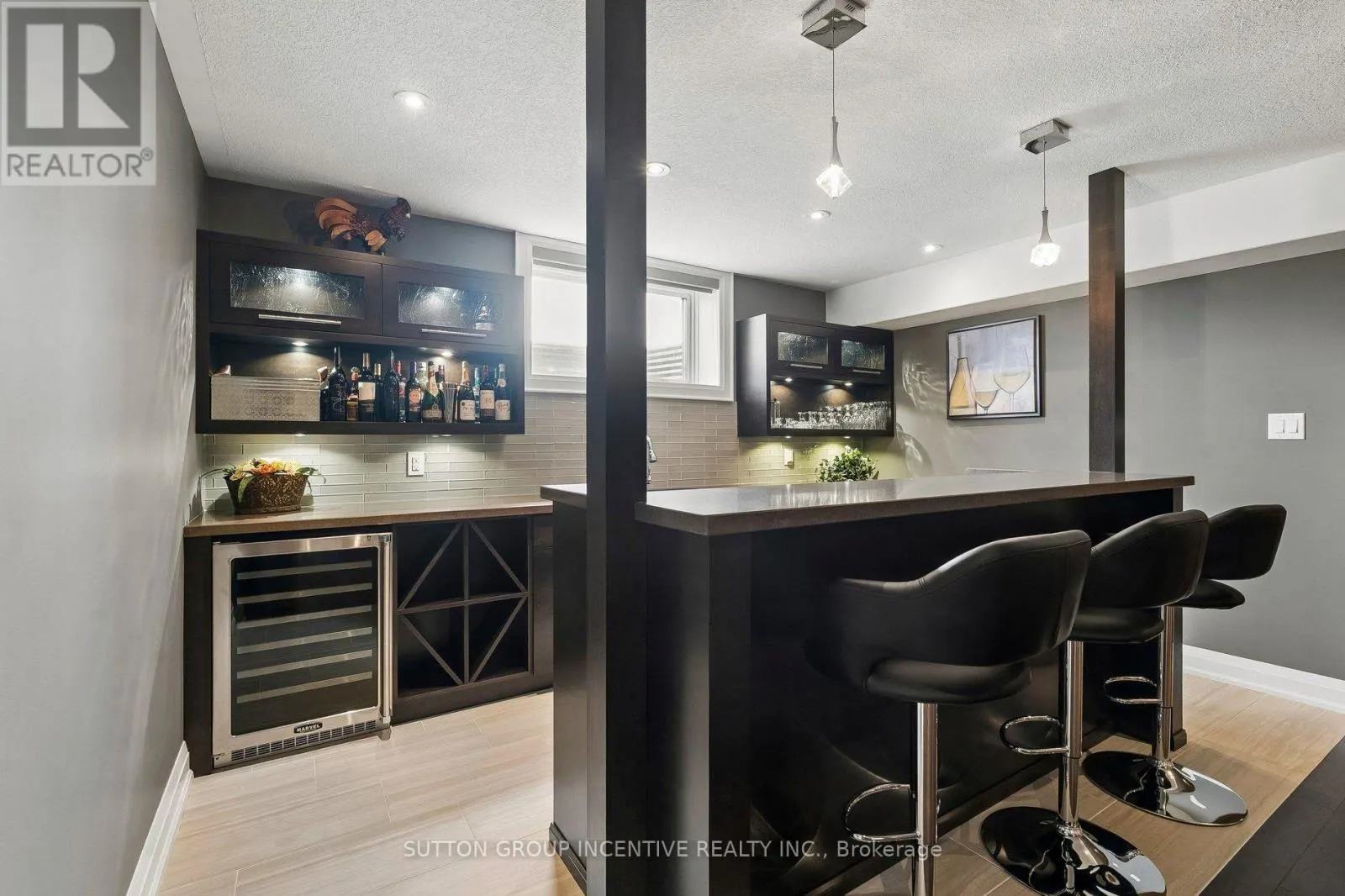 260 SUNNYBRAE AVENUE