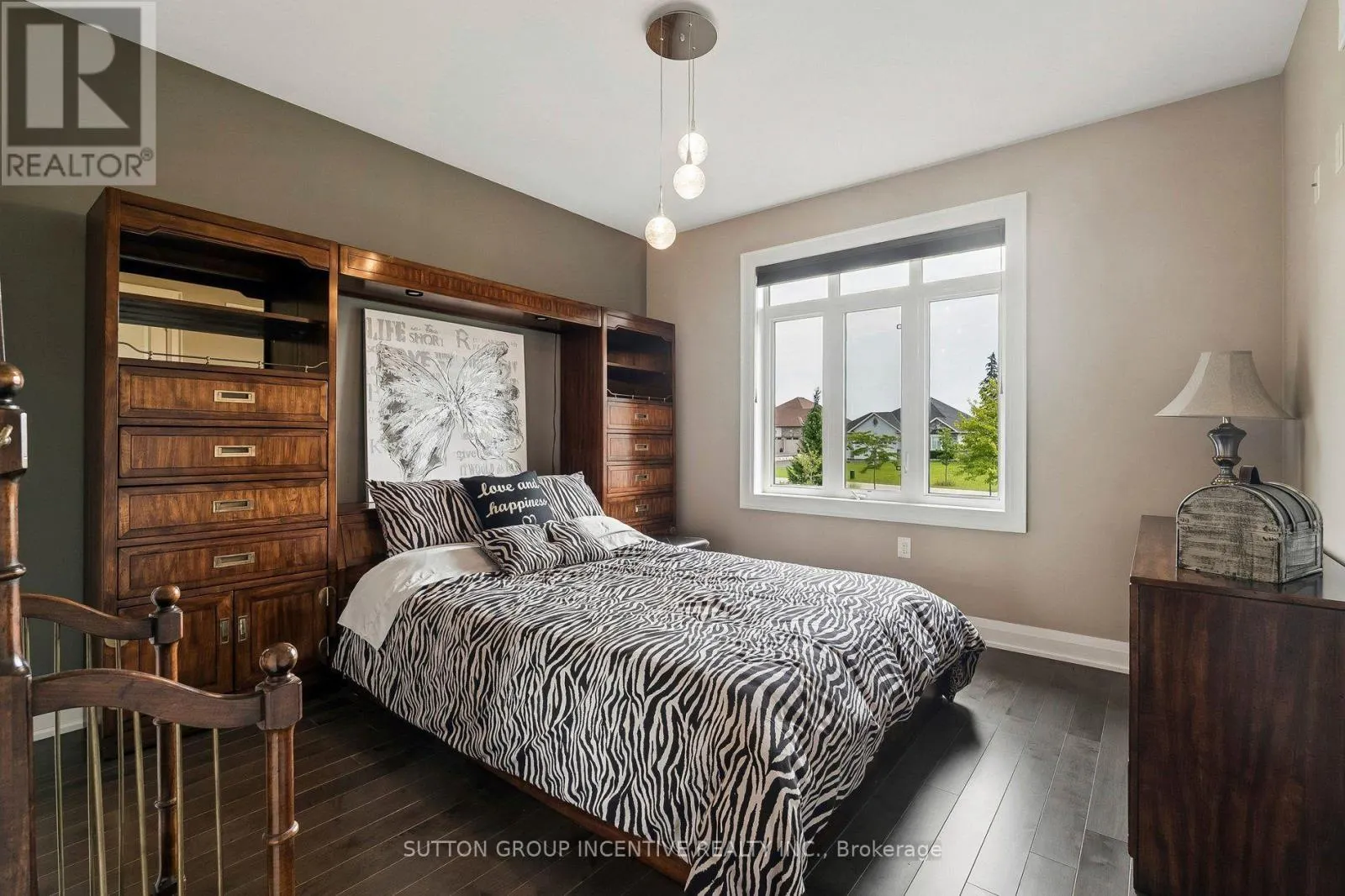 260 SUNNYBRAE AVENUE