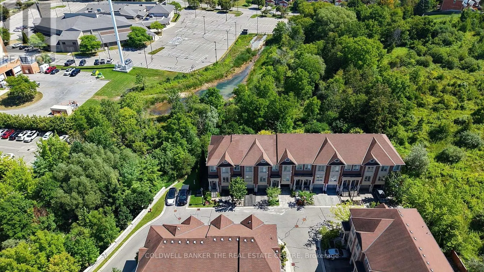 370 DOAK LANE