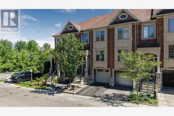 370 DOAK LANE