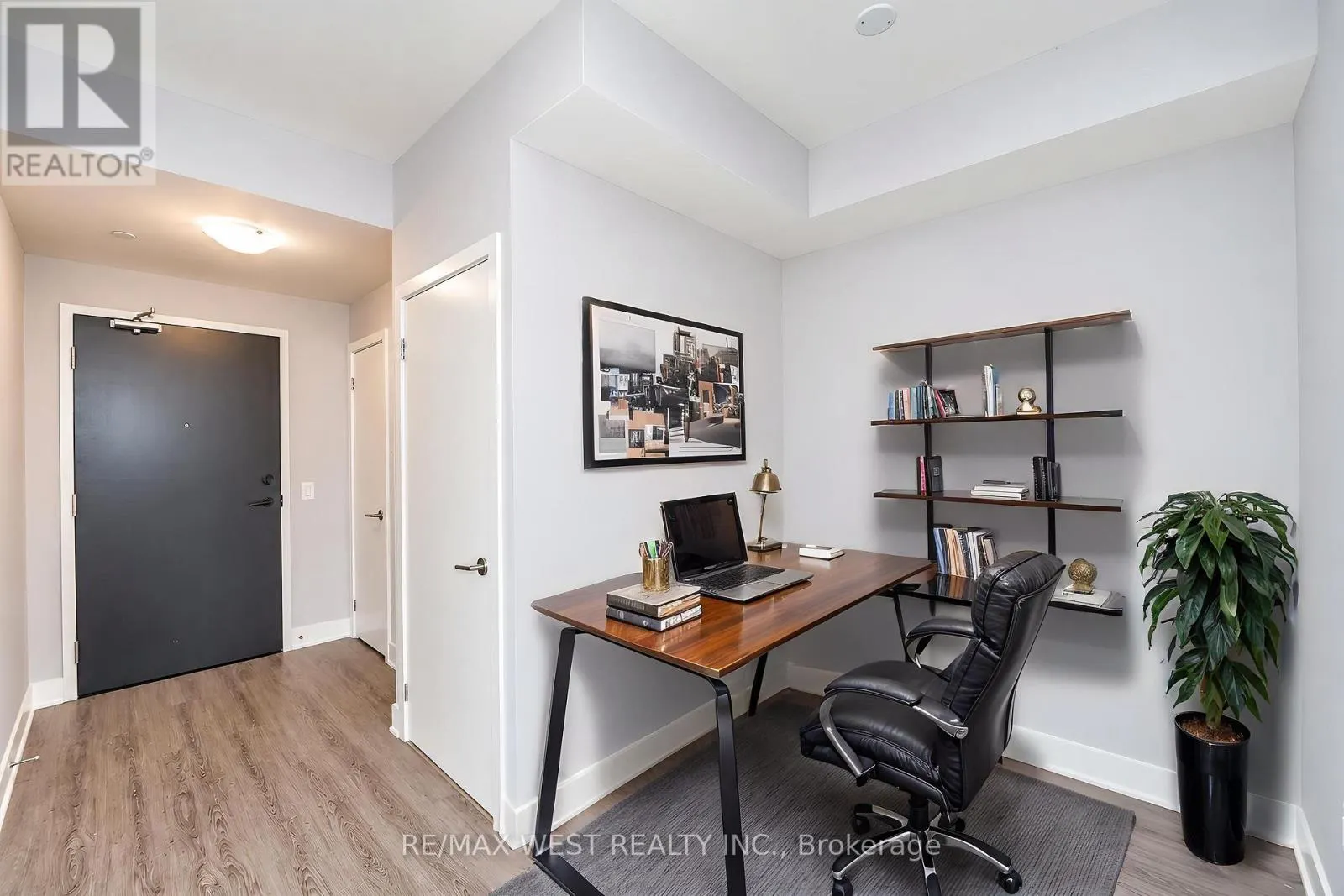 1103 - 185 DEERFIELD ROAD
