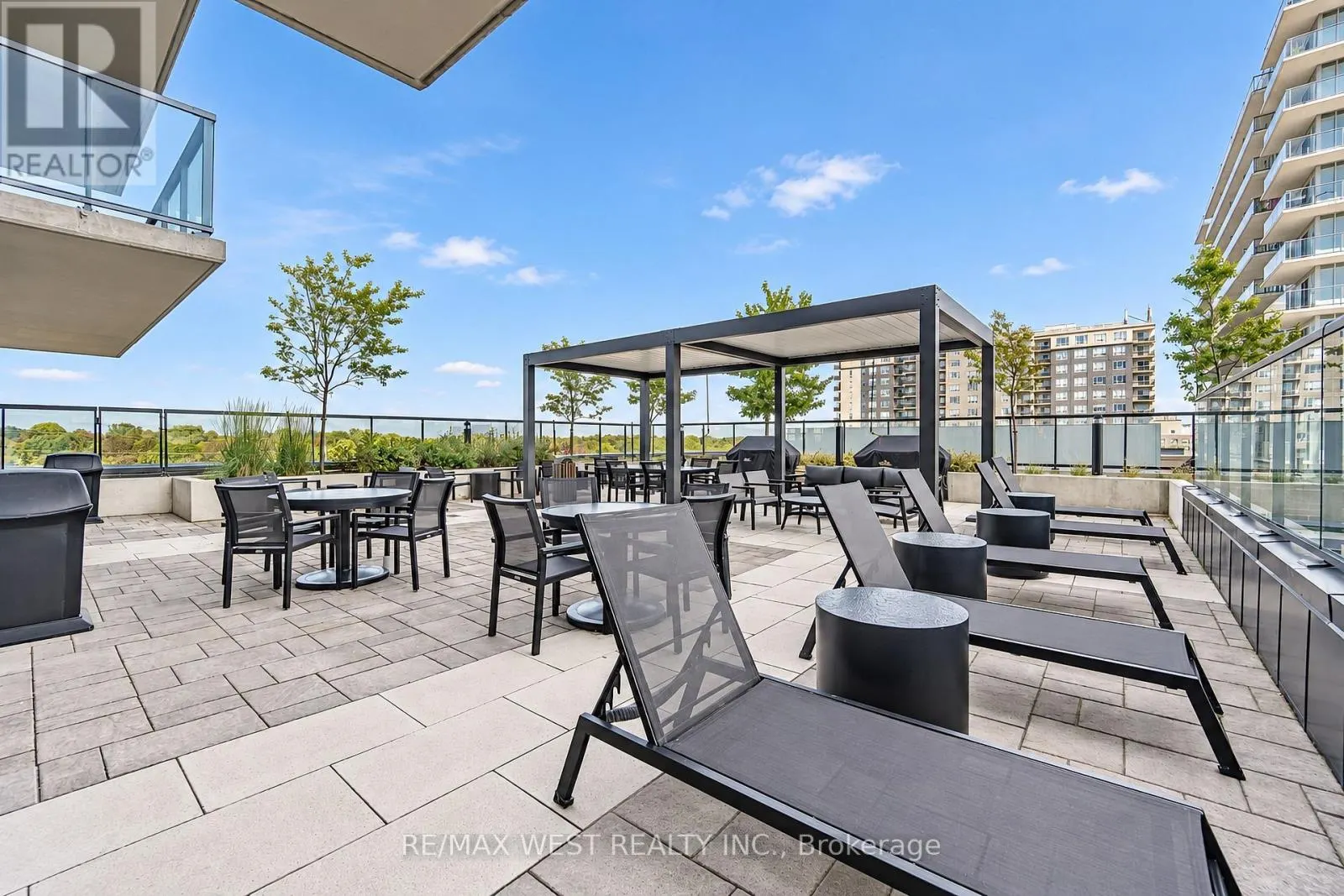 1103 - 185 DEERFIELD ROAD