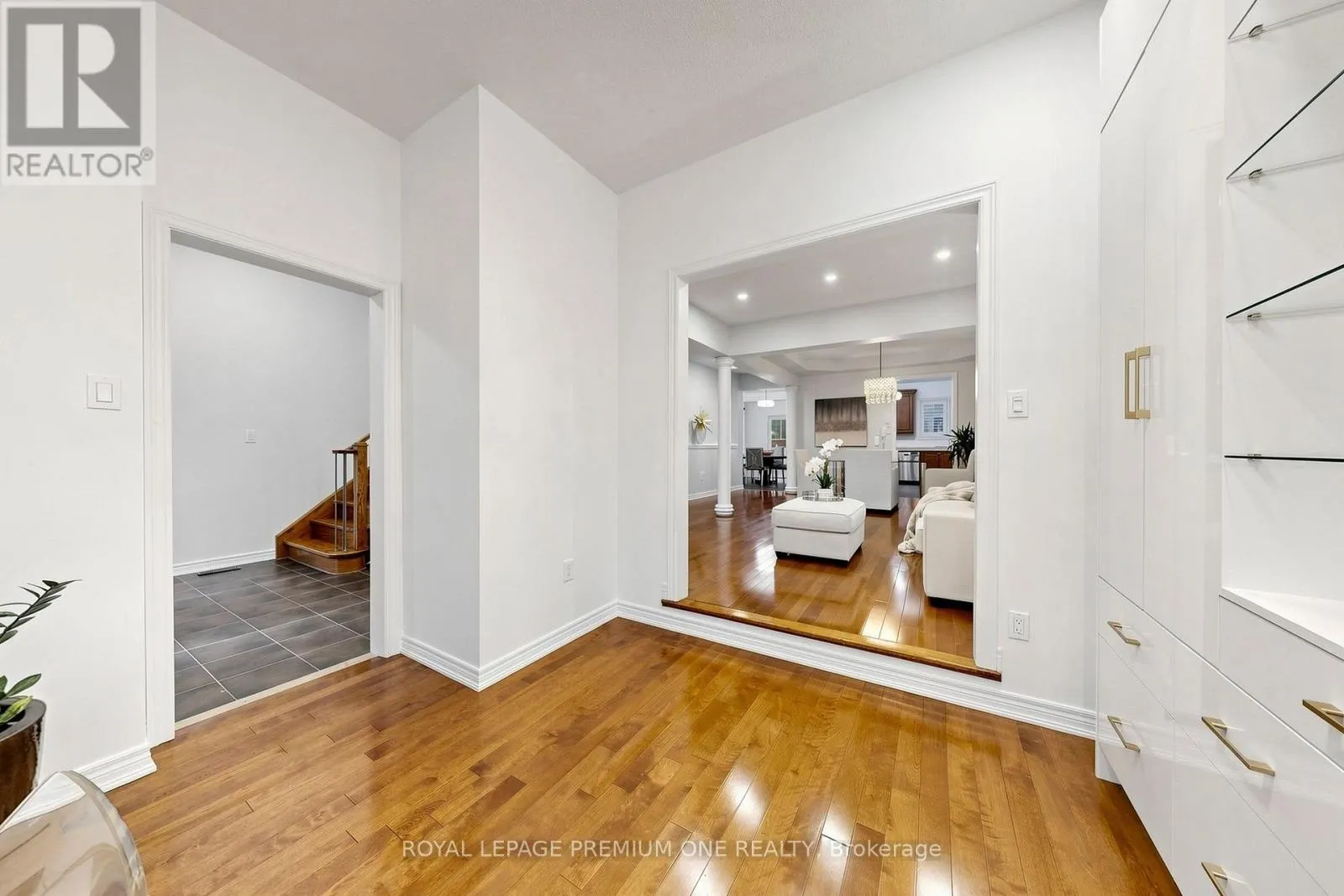 46 BOSCO DRIVE