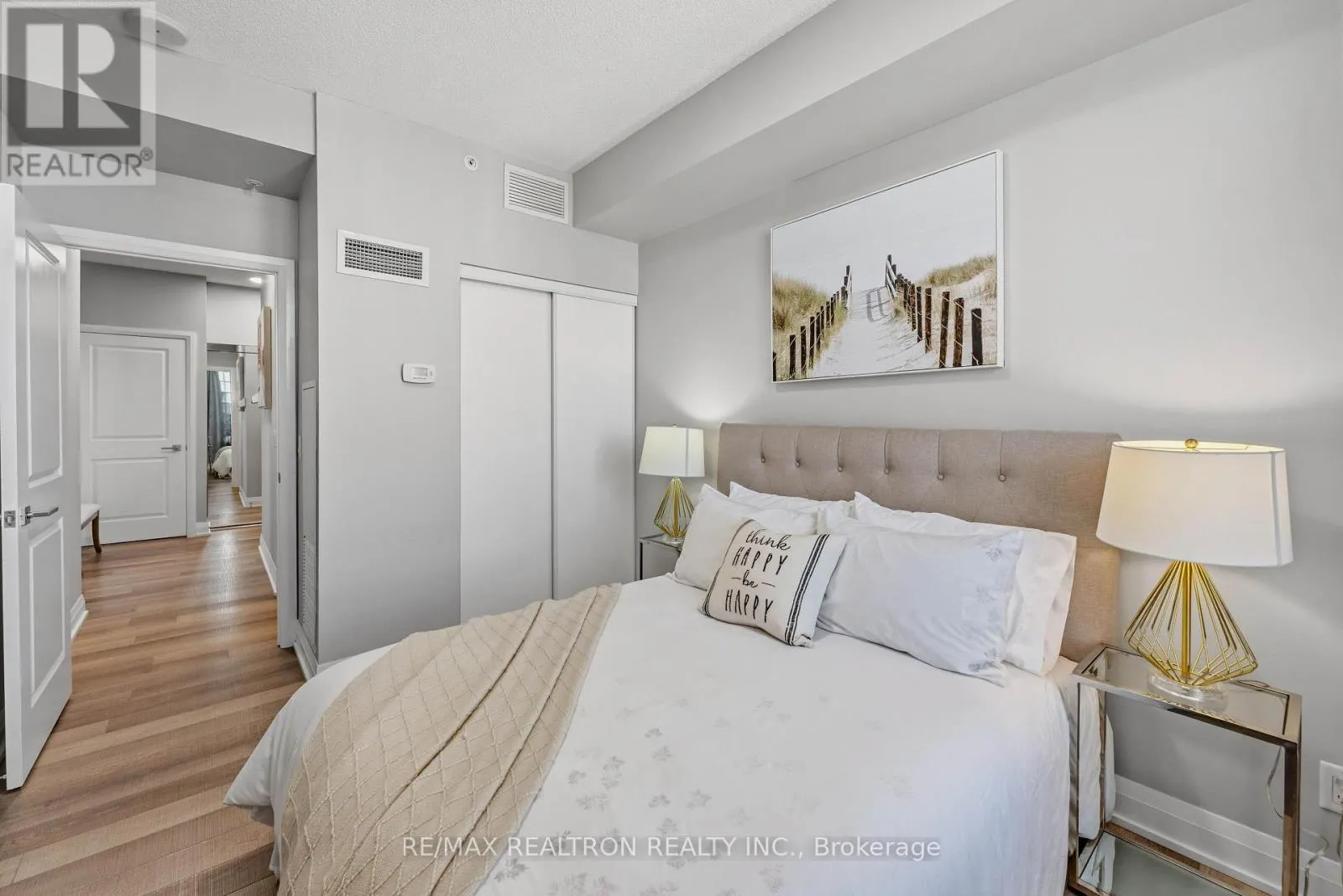1205 - 85 NORTH PARK ROAD