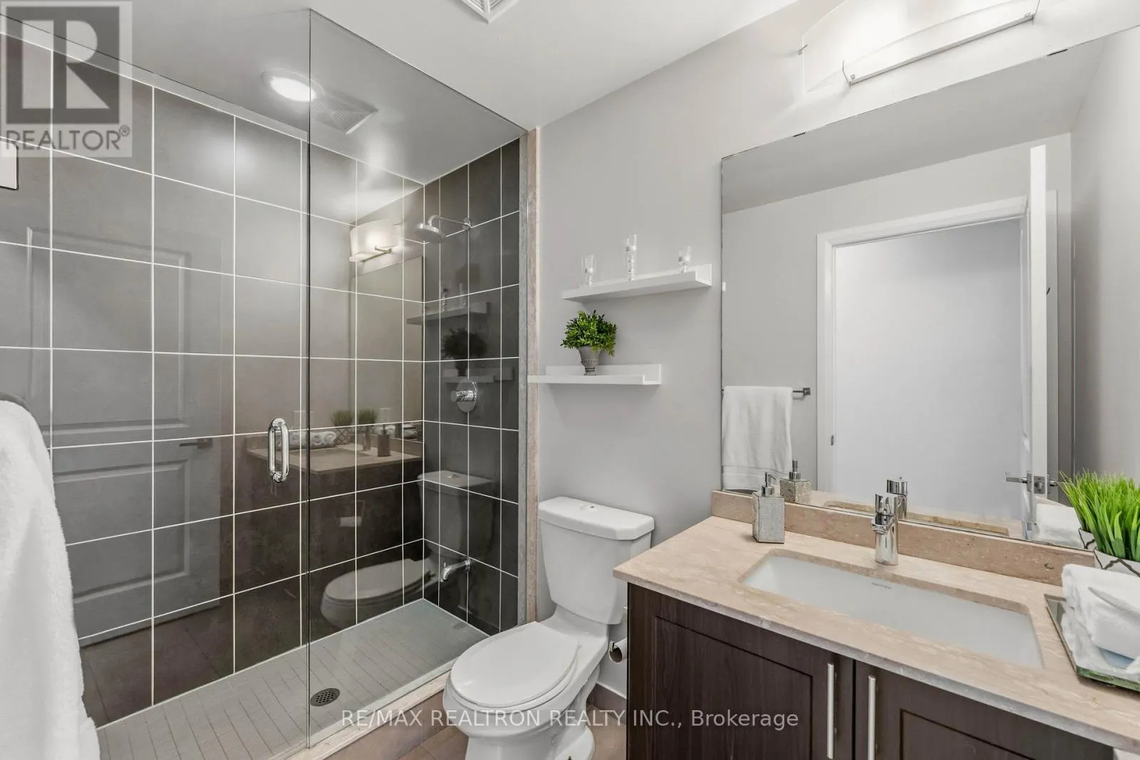 1205 - 85 NORTH PARK ROAD