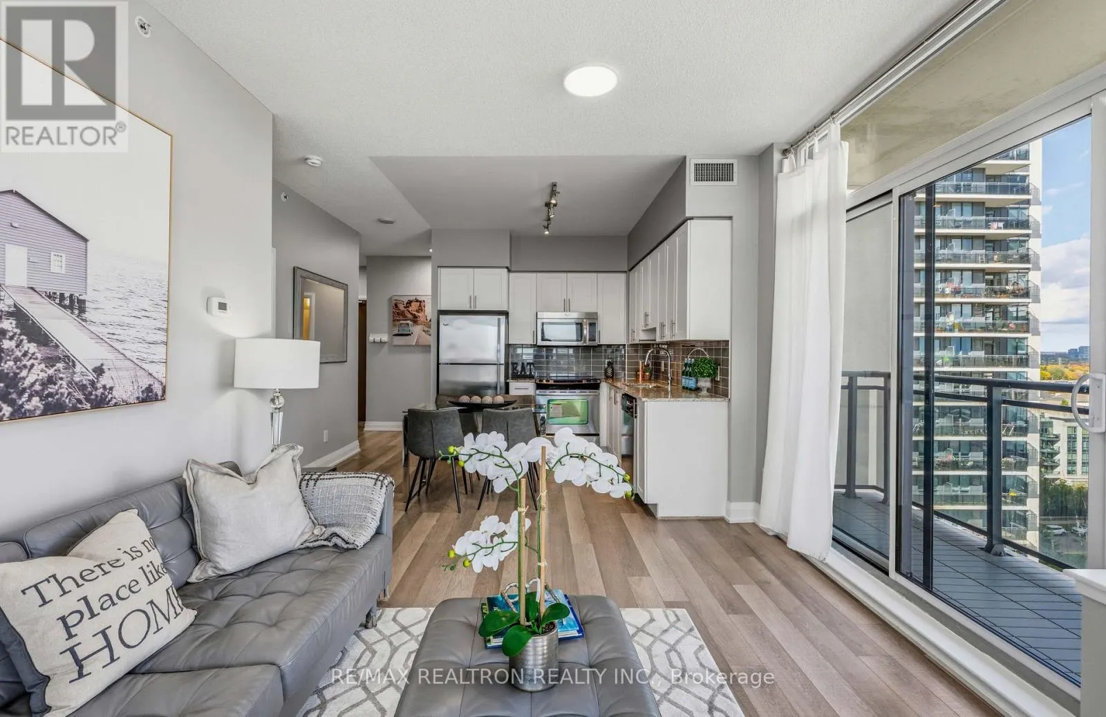 1205 - 85 NORTH PARK ROAD