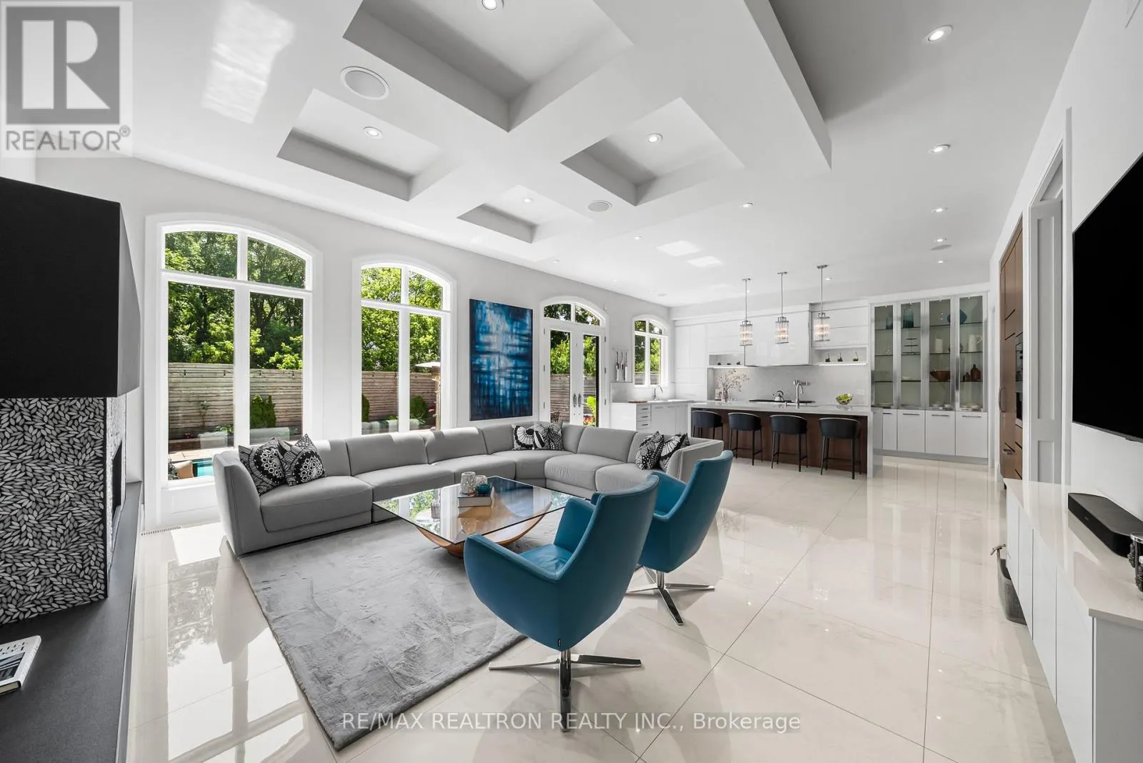 25 PORTREE CRESCENT
