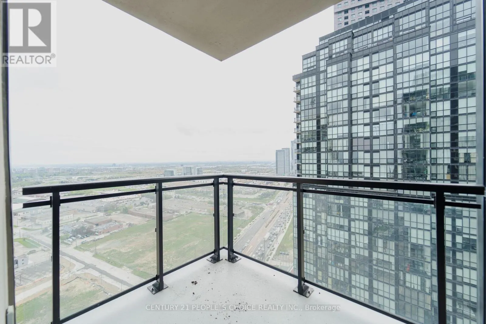 2803 - 2900 HIGHWAY 7 ROAD