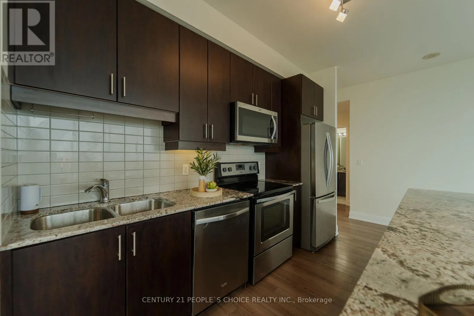 2803 - 2900 HIGHWAY 7 ROAD