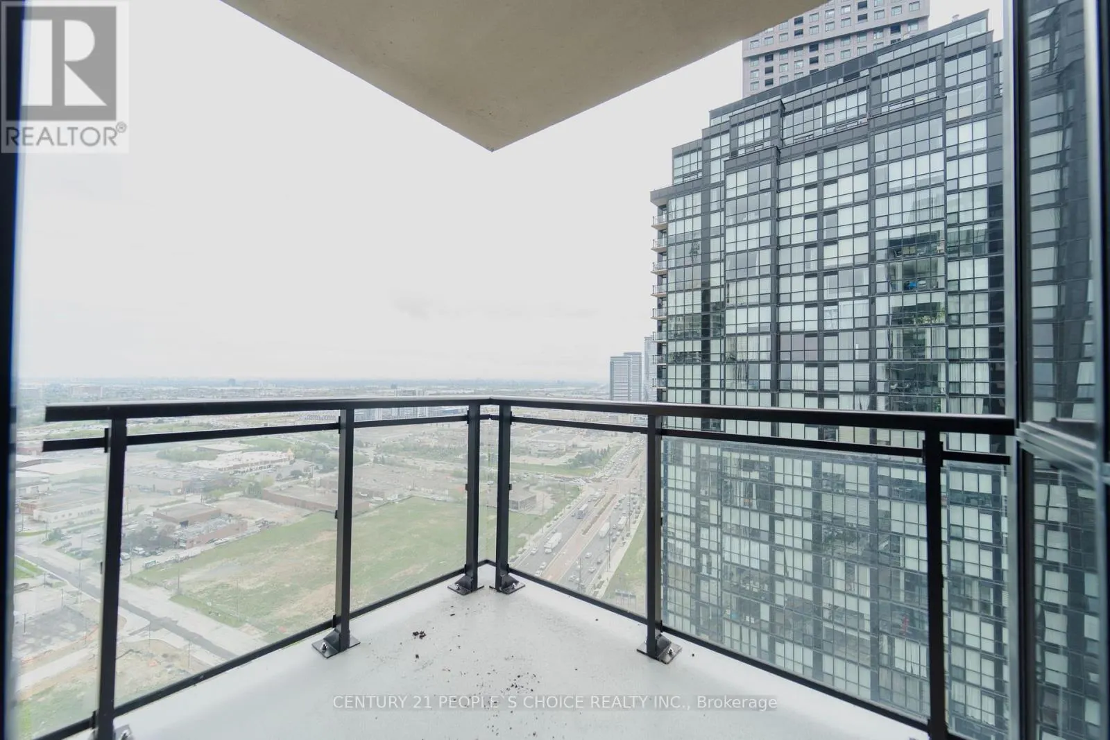 2803 - 2900 HIGHWAY 7 ROAD