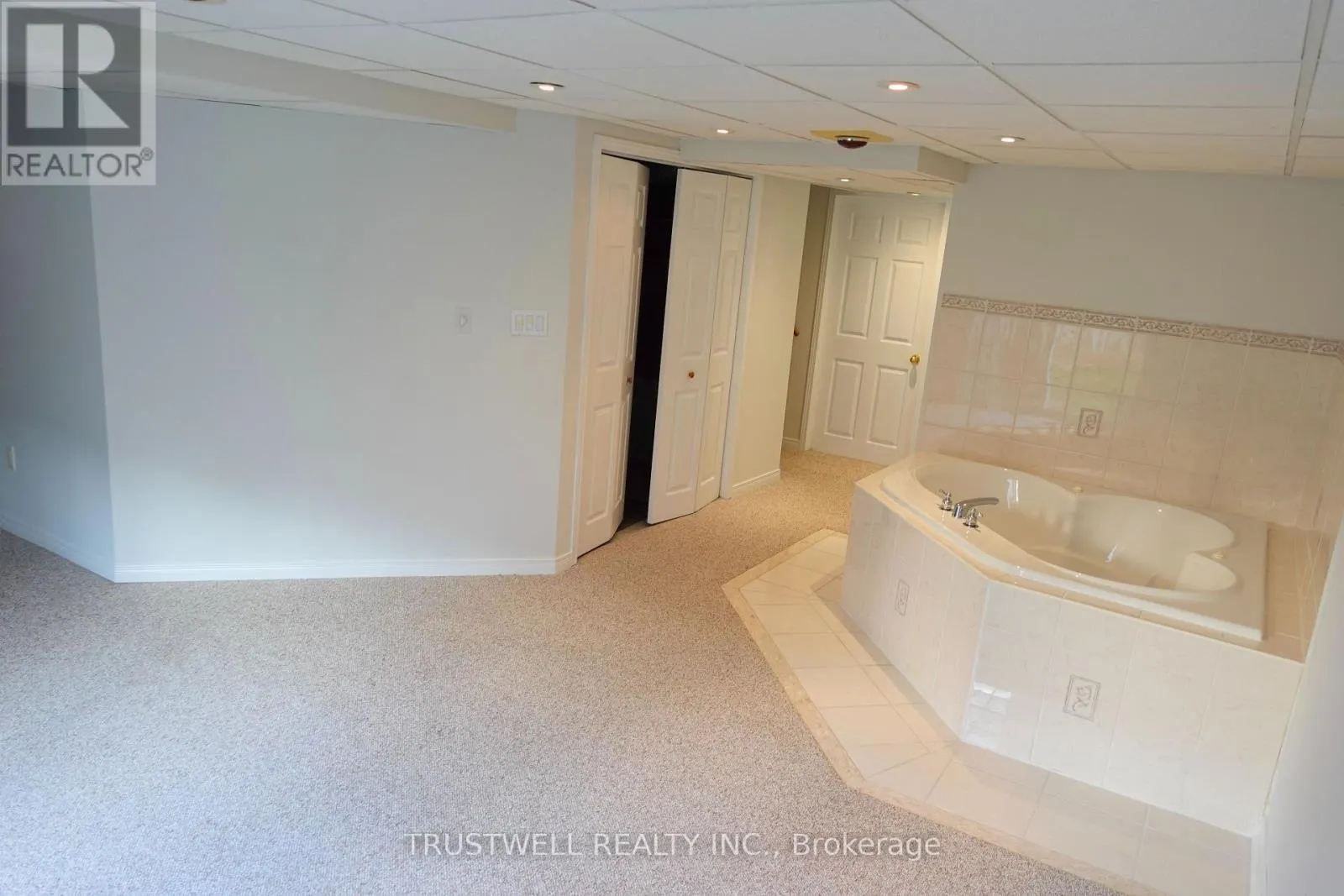 111 MILLCLIFF CIRCLE
