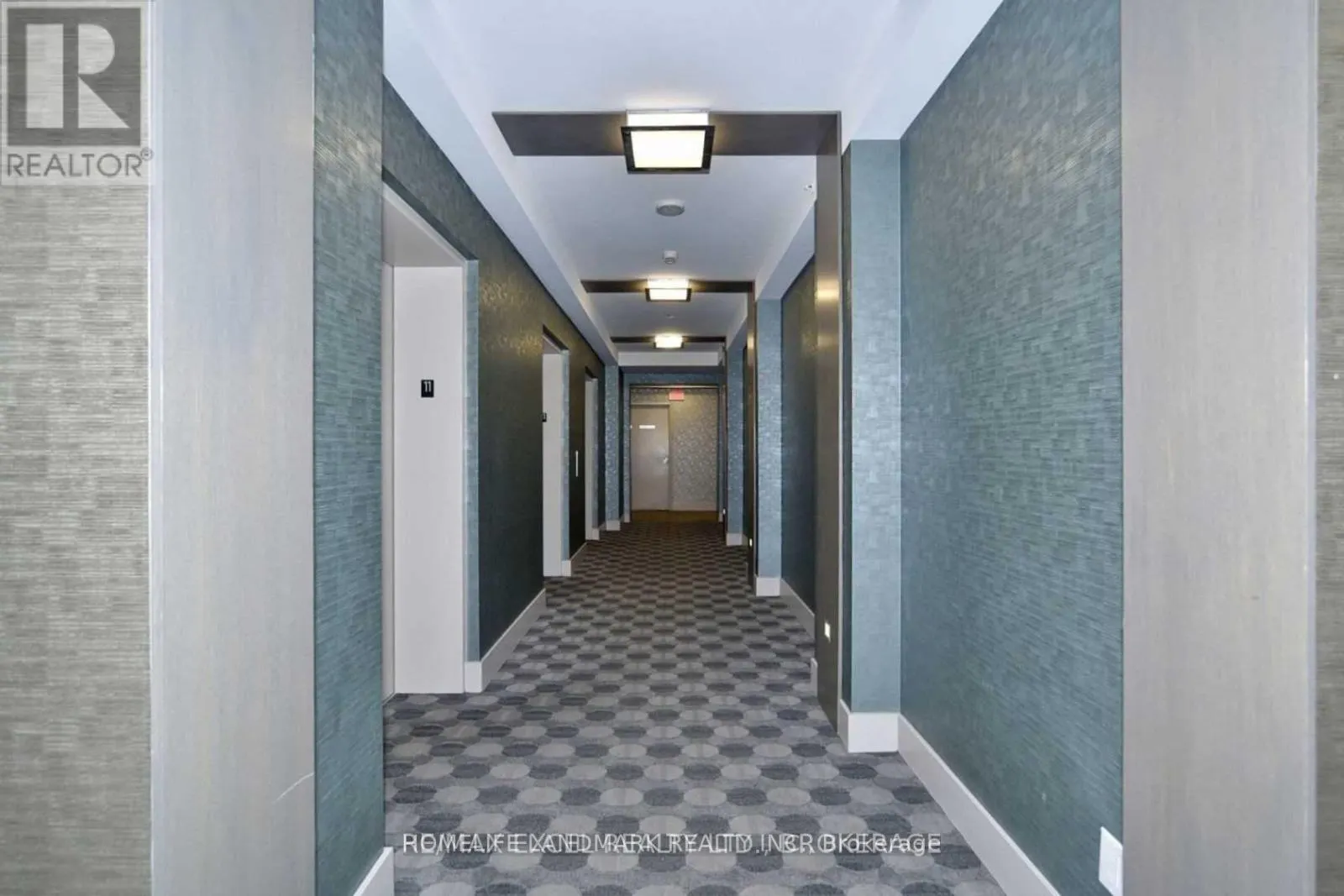 1408 - 7167 YONGE STREET