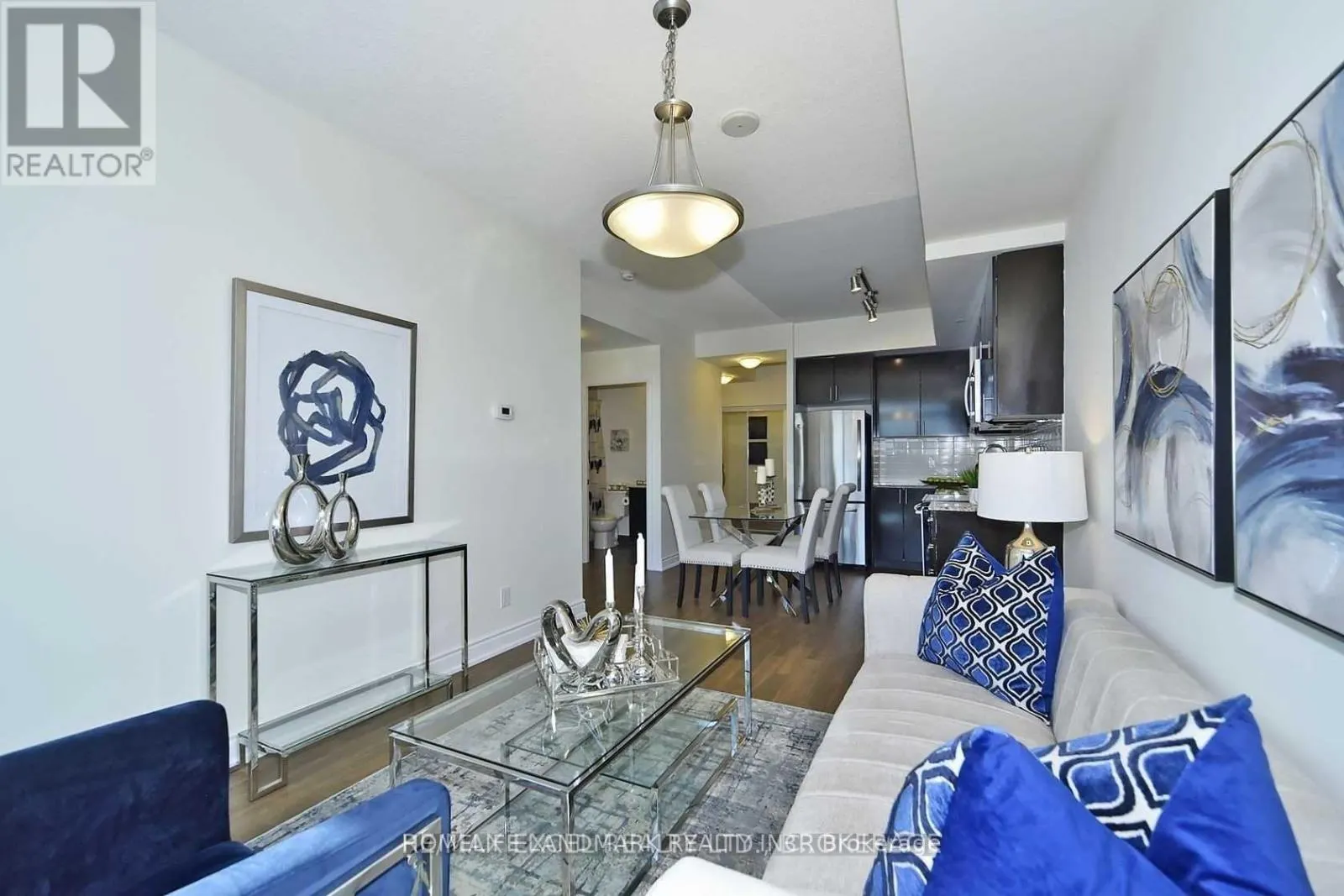 1408 - 7167 YONGE STREET