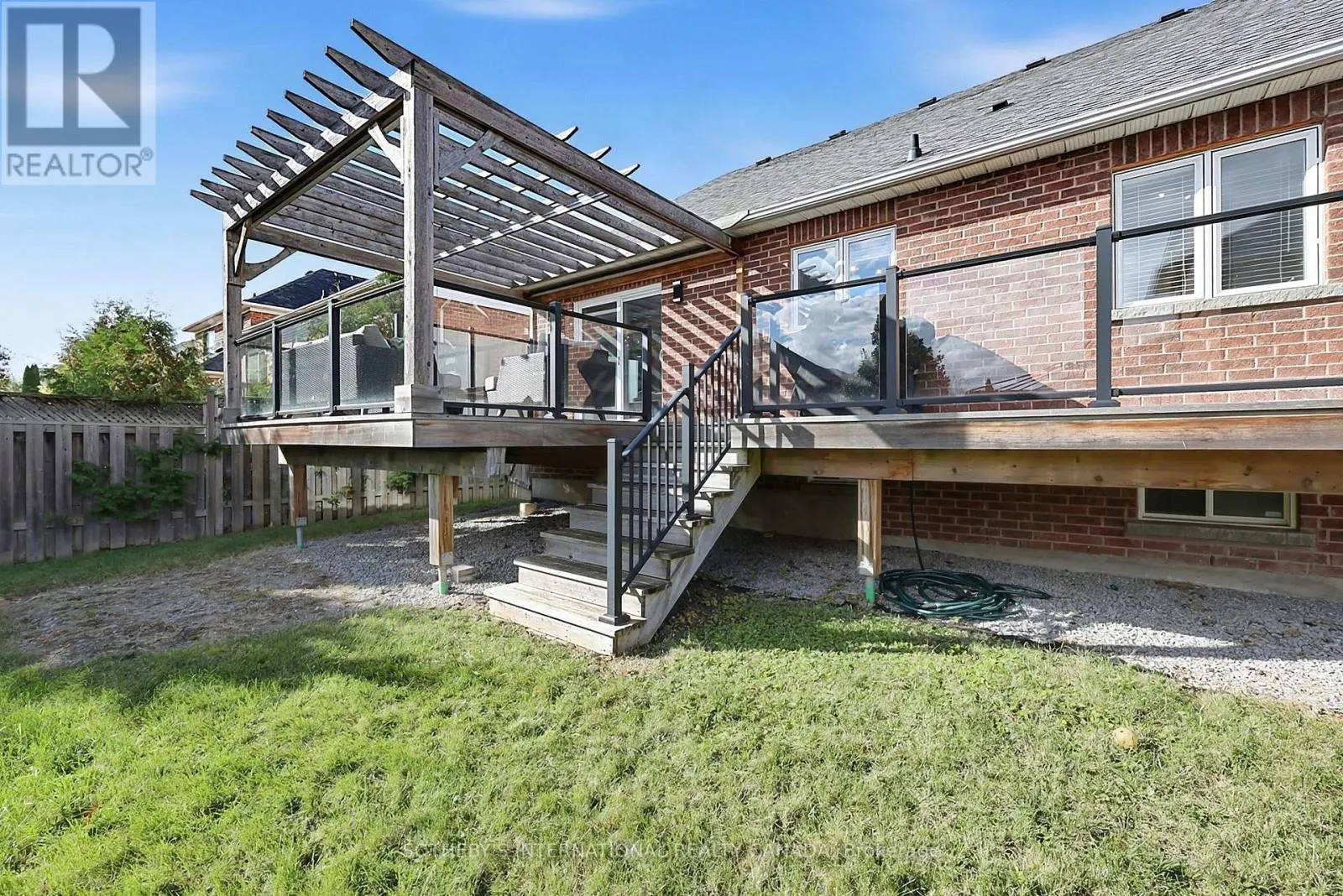 4 BRECKEN DRIVE