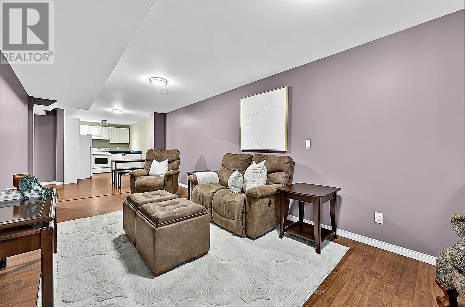 4 BRECKEN DRIVE