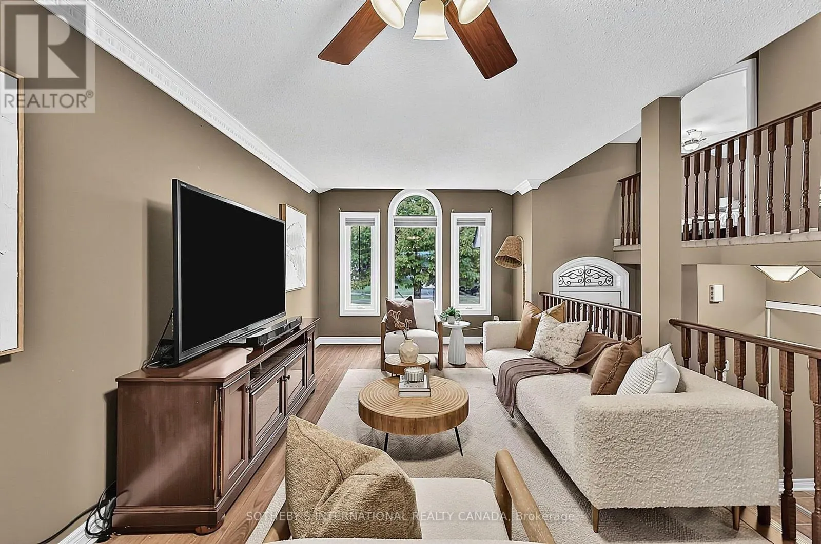 4 BRECKEN DRIVE