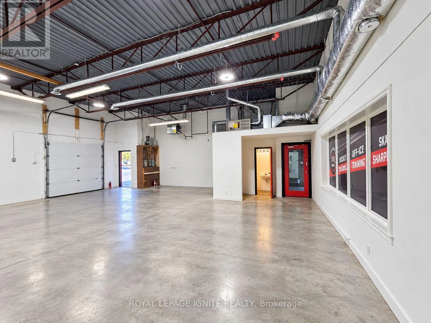#18 - 82 SANDIFORD DRIVE