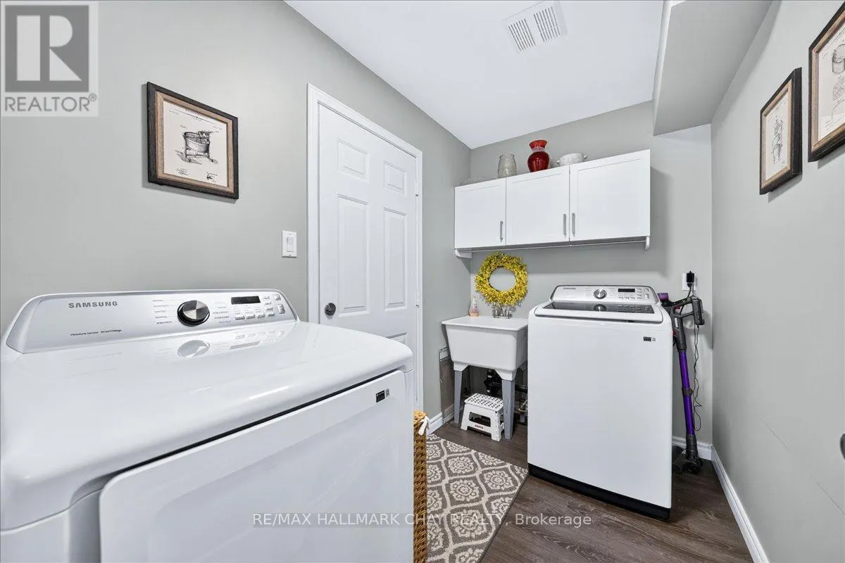 37 JOLIETTE PLACE