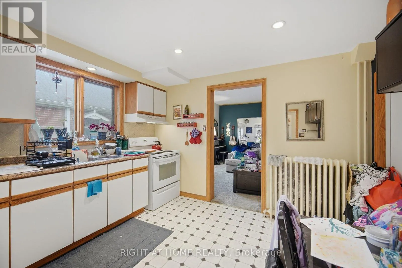 403 PARK AVENUE