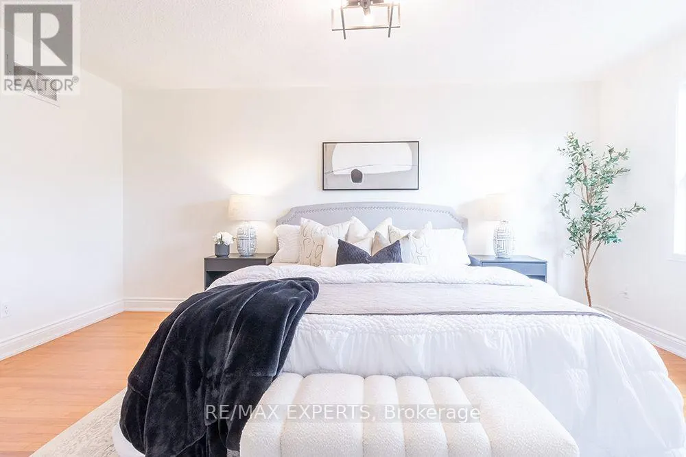 104 ECHO RIDGE CRESCENT