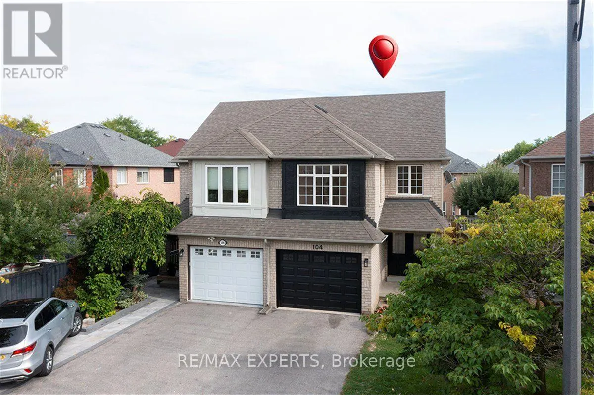 104 ECHO RIDGE CRESCENT