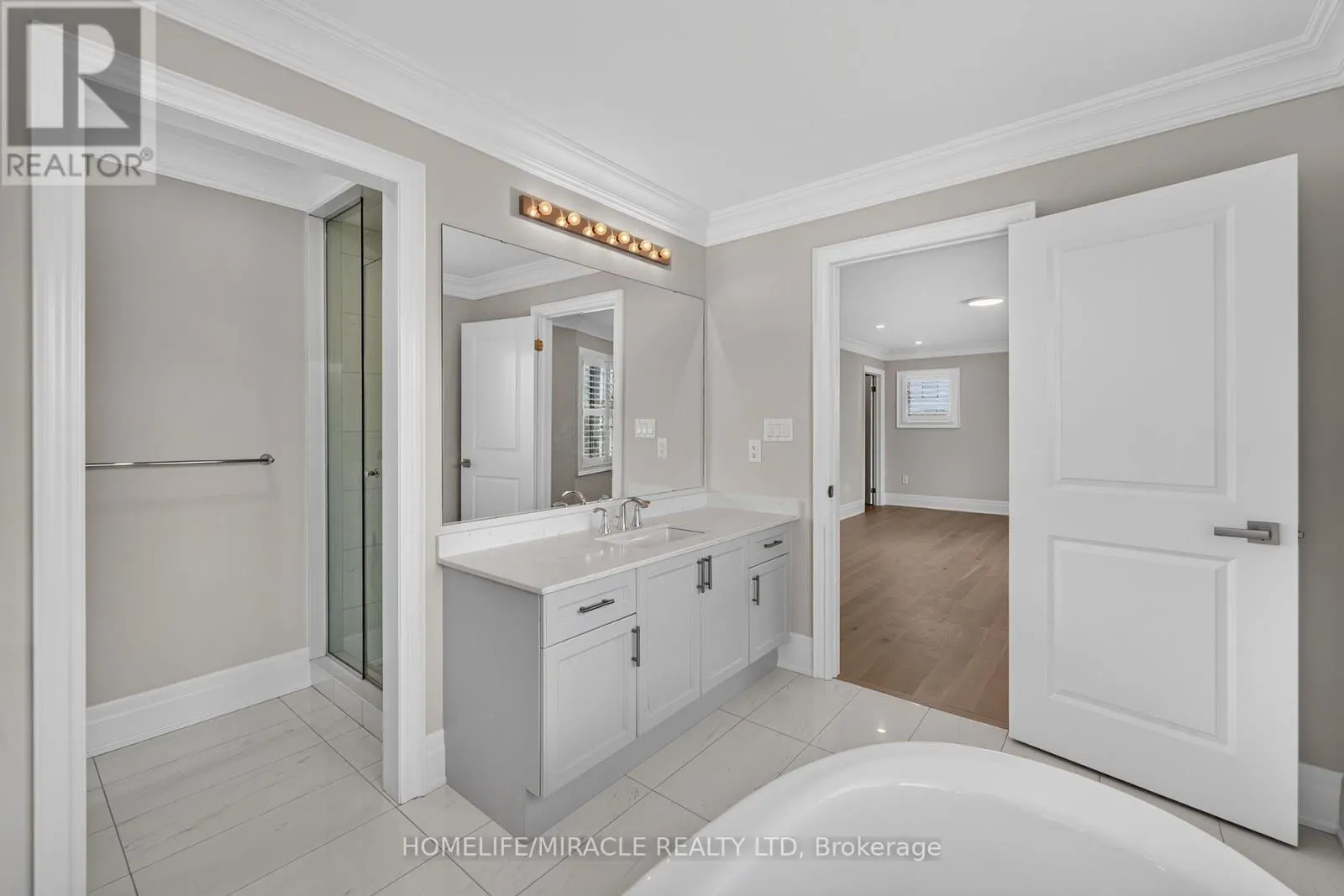 1518 BRODERICK STREET