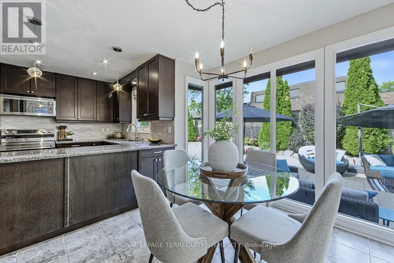 36 CAPTAIN ROLPH BOULEVARD
