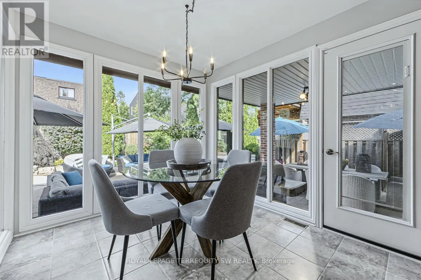 36 CAPTAIN ROLPH BOULEVARD