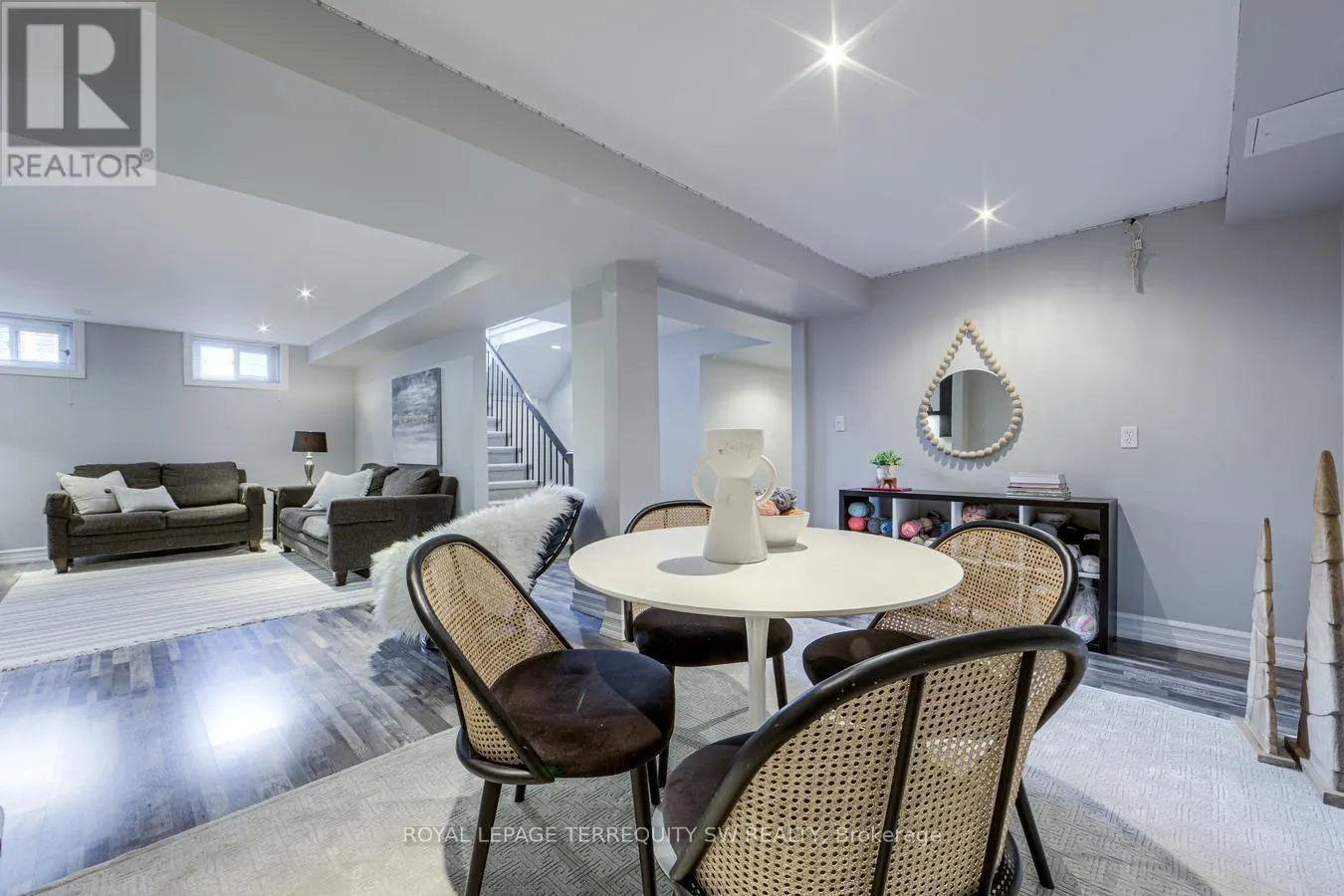 36 CAPTAIN ROLPH BOULEVARD