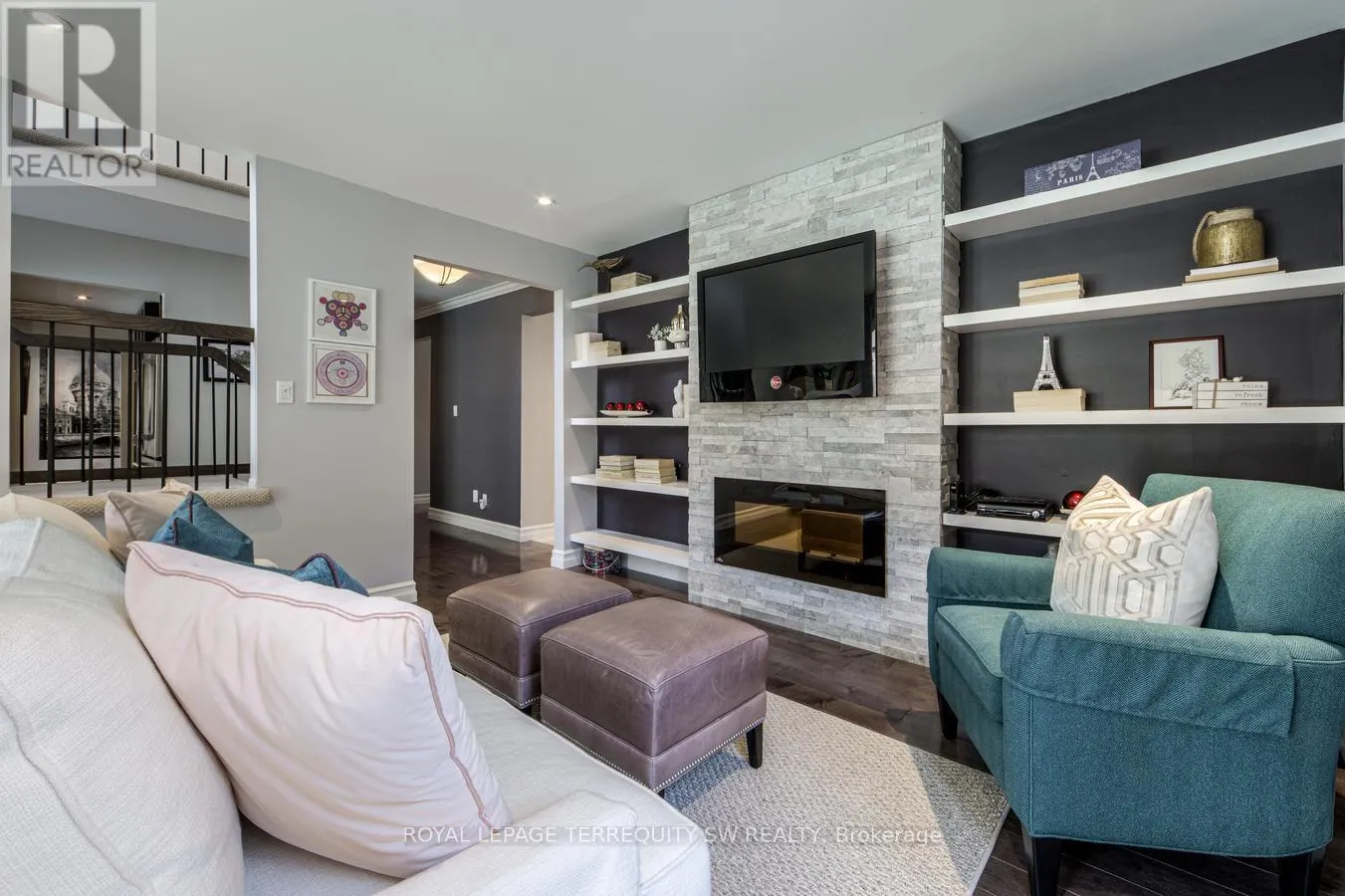 36 CAPTAIN ROLPH BOULEVARD