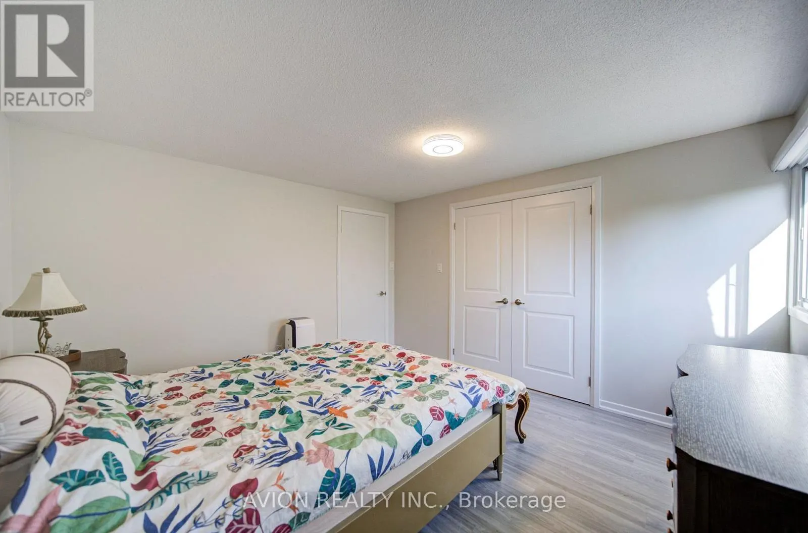 25 - 11 PLAISANCE ROAD