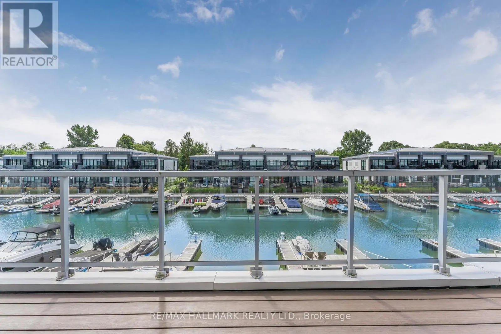 3712 FERRETTI COURT