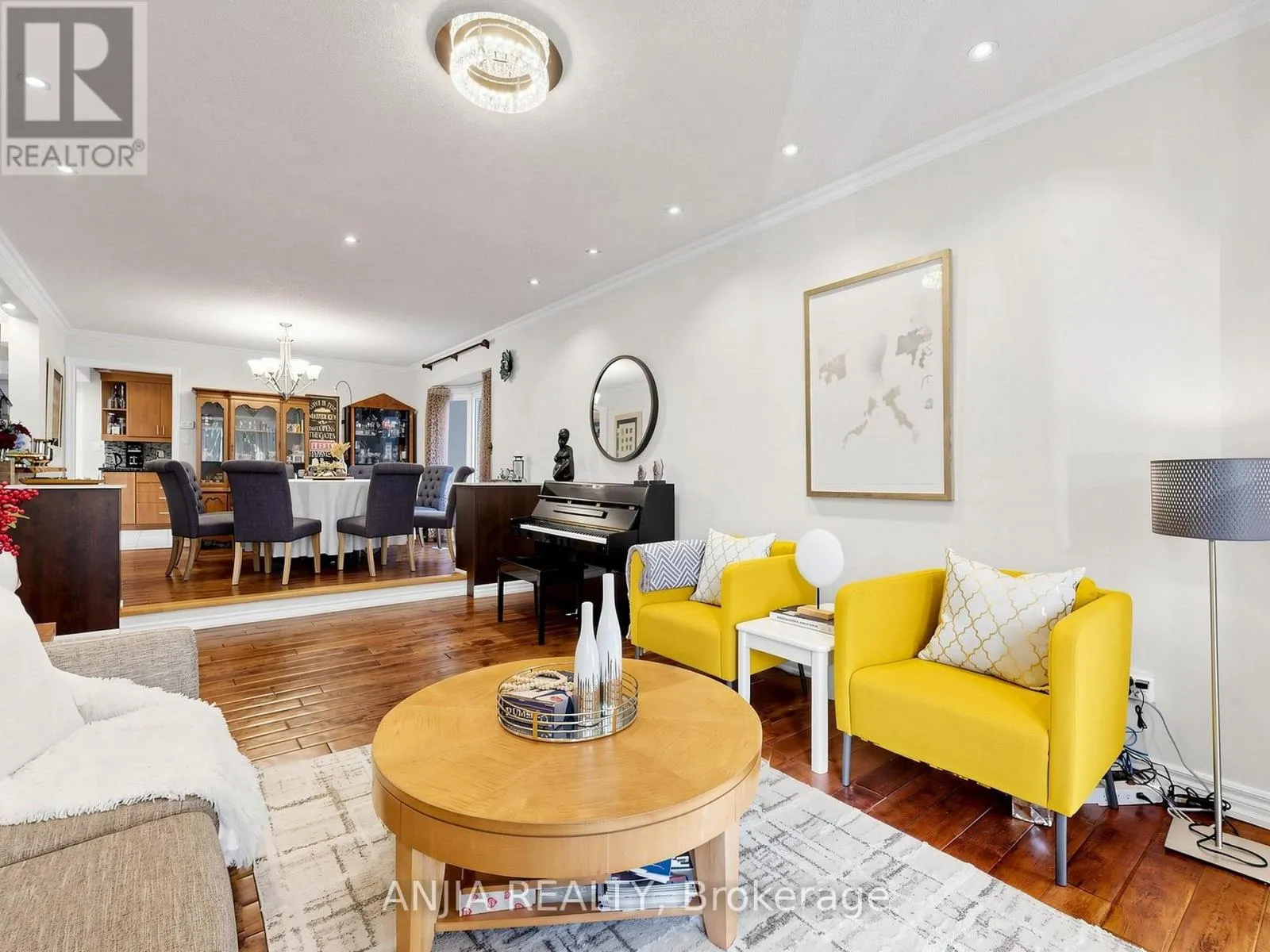 50 HOLLINGHAM ROAD