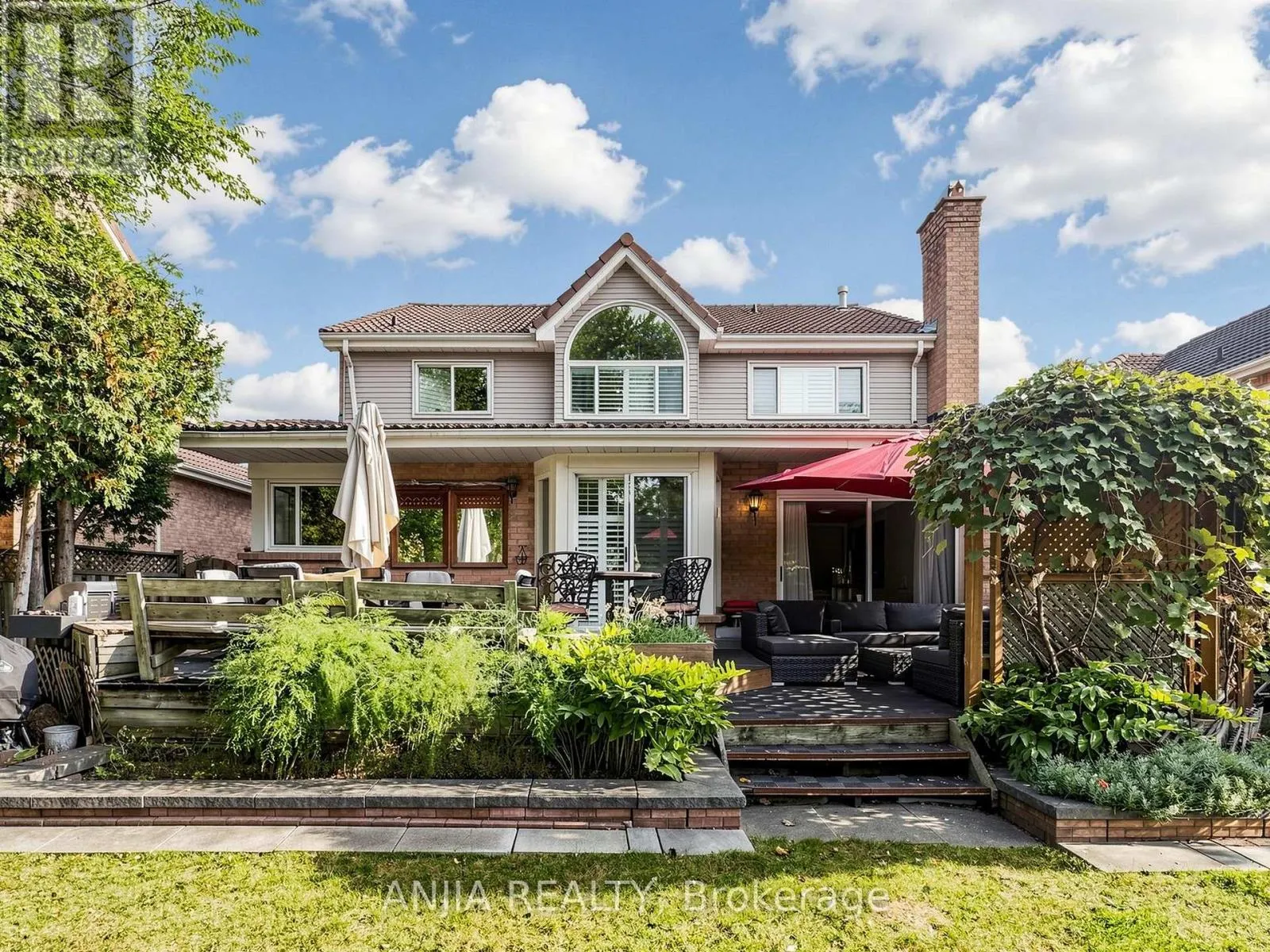 50 HOLLINGHAM ROAD