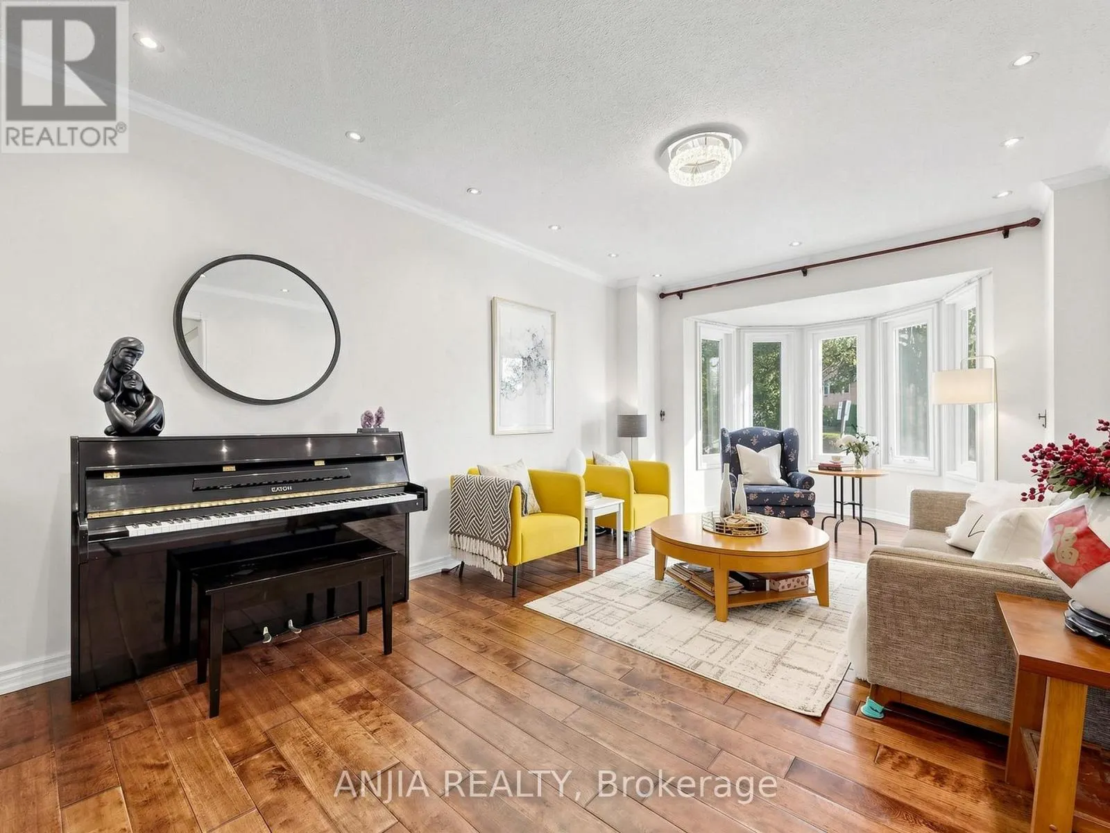 50 HOLLINGHAM ROAD