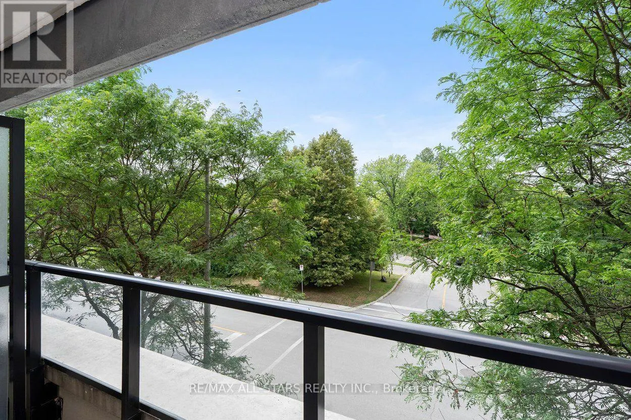 219 - 20 FRED VARLEY DRIVE