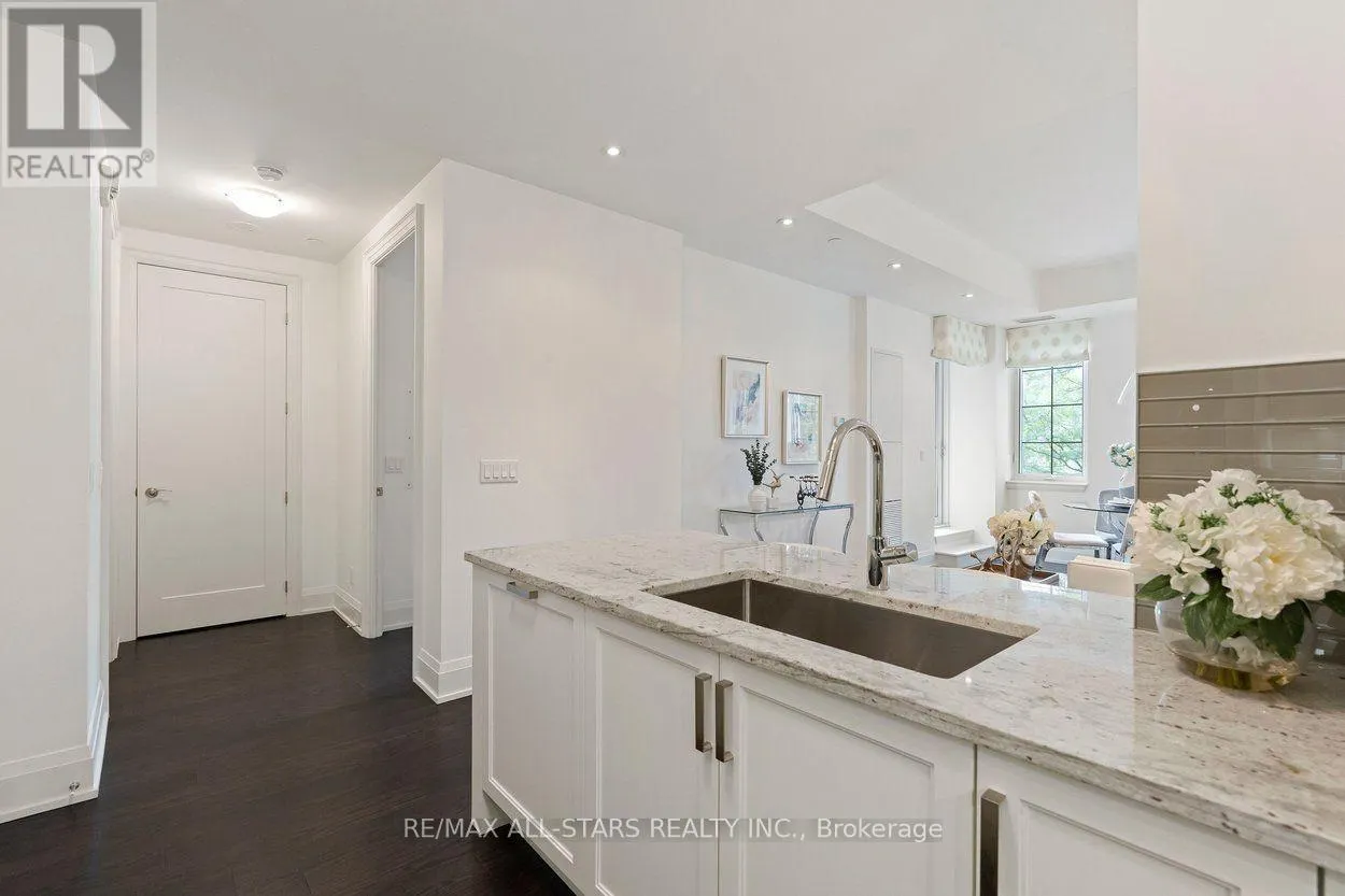219 - 20 FRED VARLEY DRIVE
