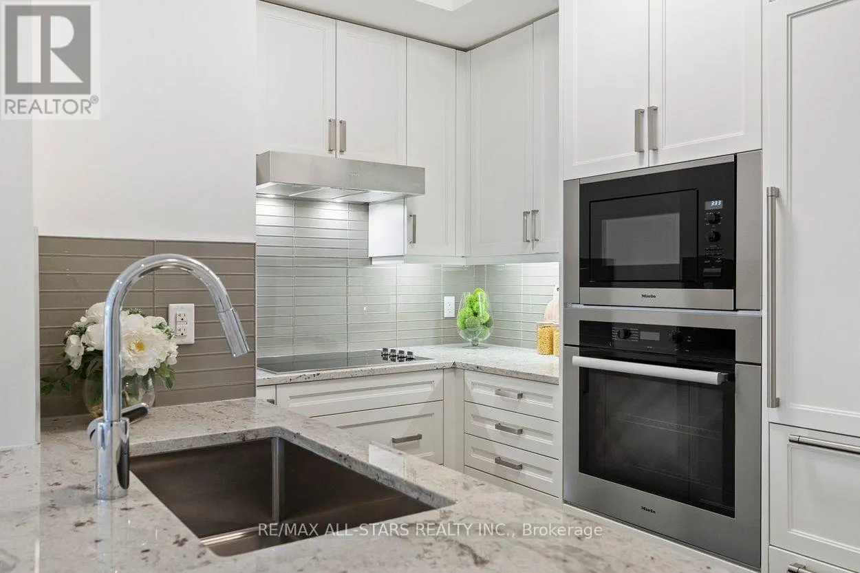 219 - 20 FRED VARLEY DRIVE