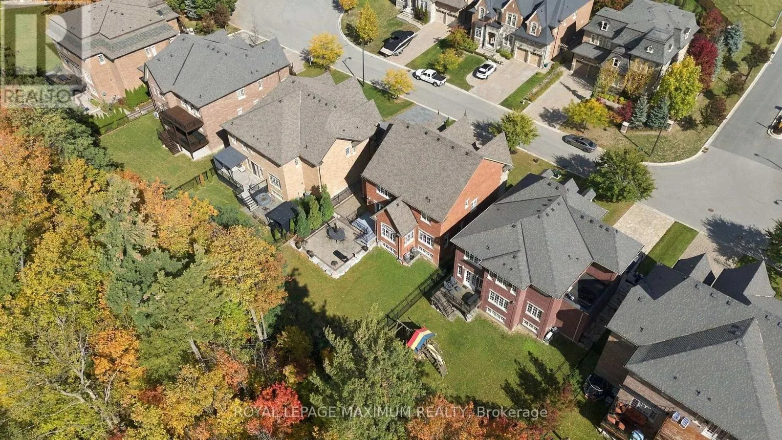 124 ANNSLEYWOOD COURT