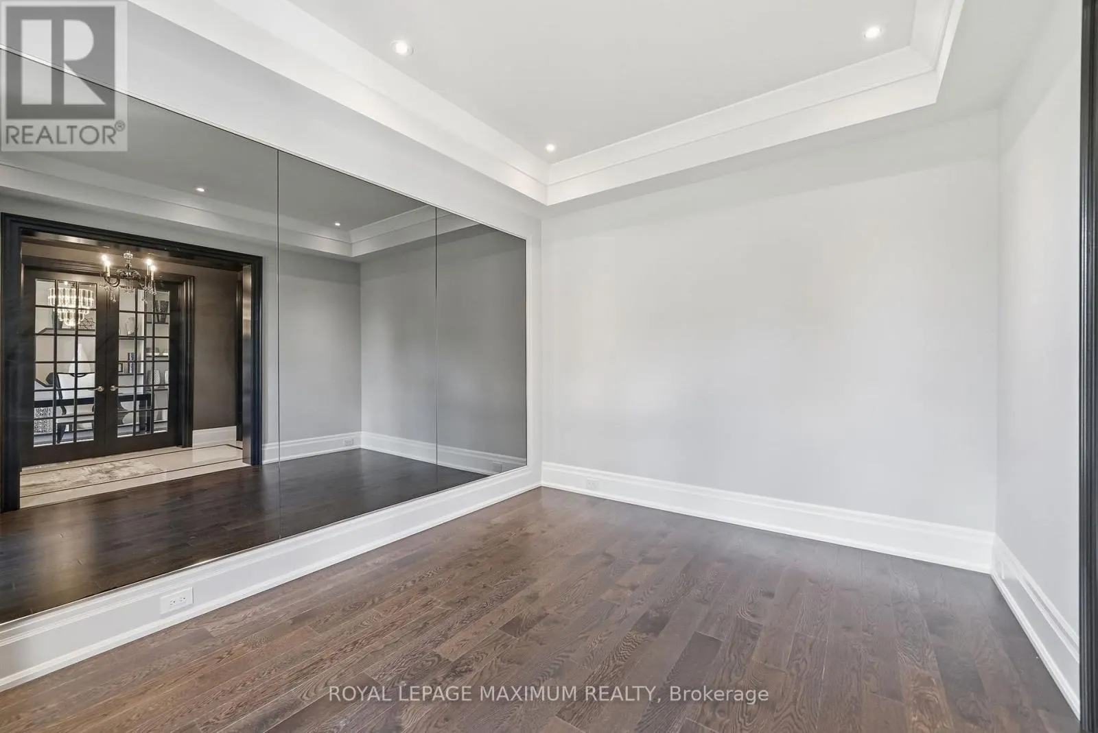 124 ANNSLEYWOOD COURT