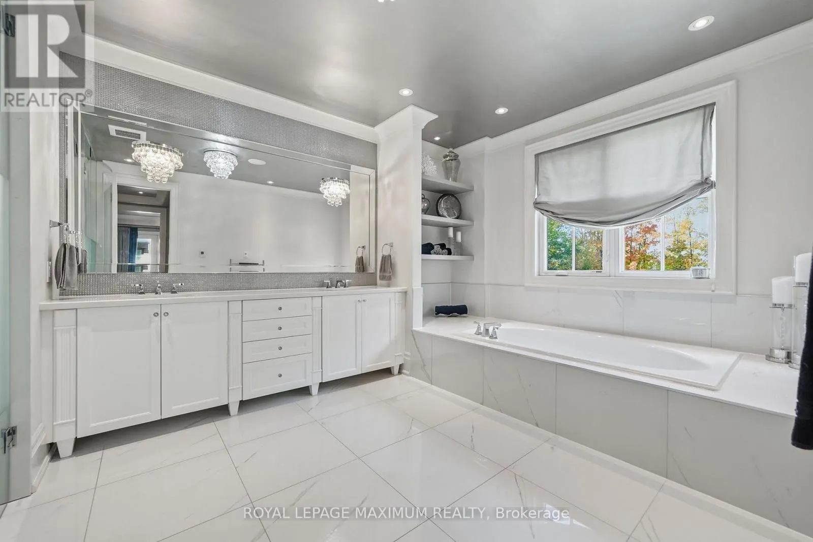 124 ANNSLEYWOOD COURT
