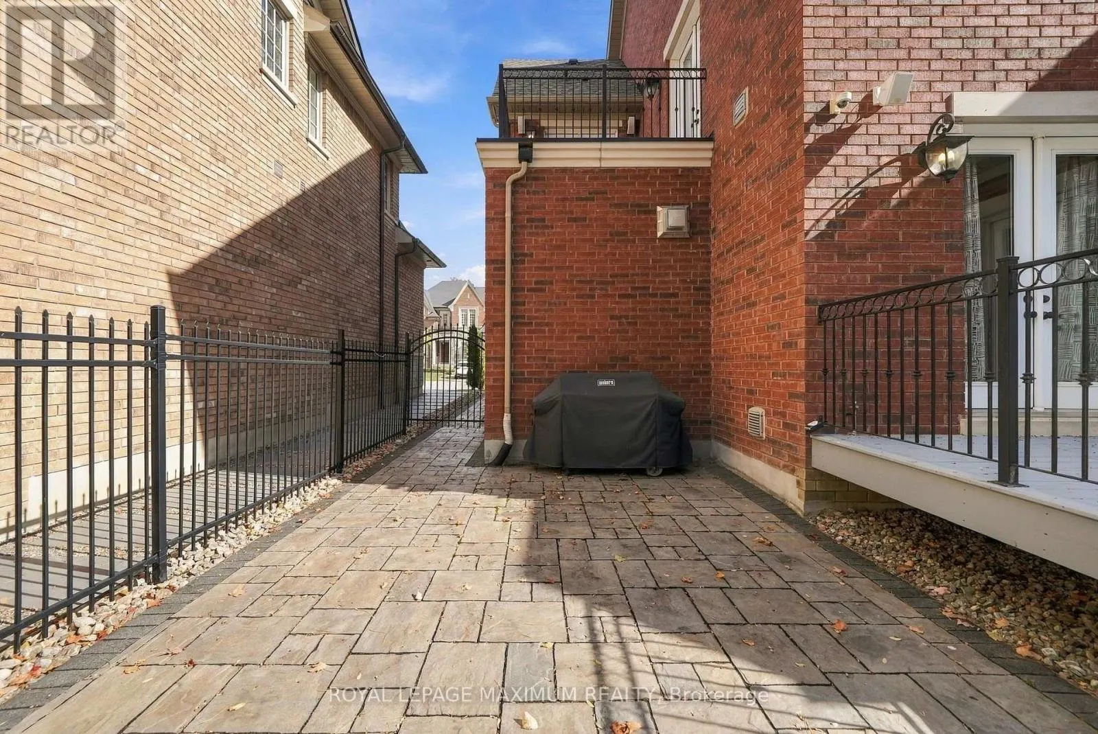 124 ANNSLEYWOOD COURT