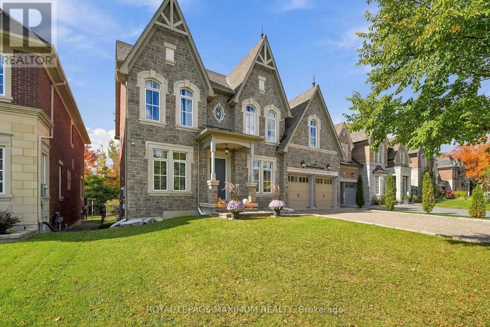 124 ANNSLEYWOOD COURT