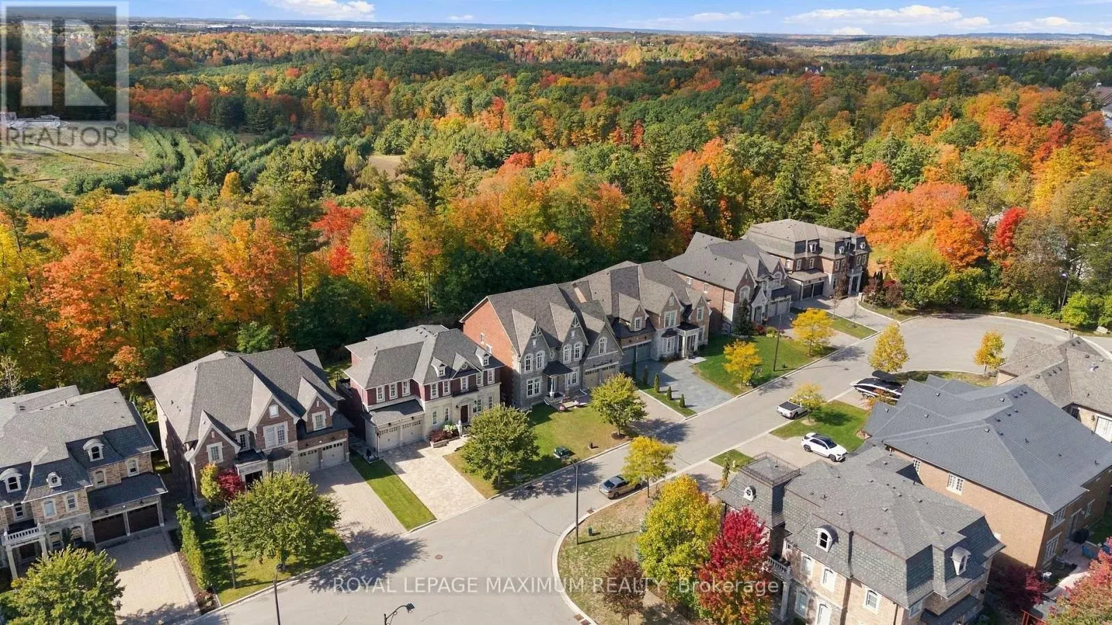 124 ANNSLEYWOOD COURT