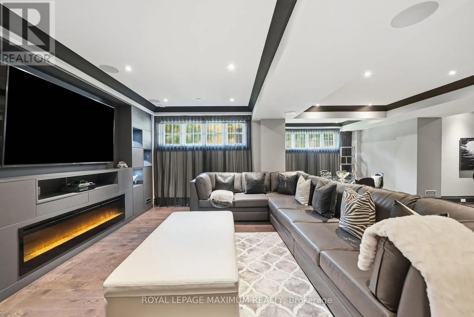 124 ANNSLEYWOOD COURT