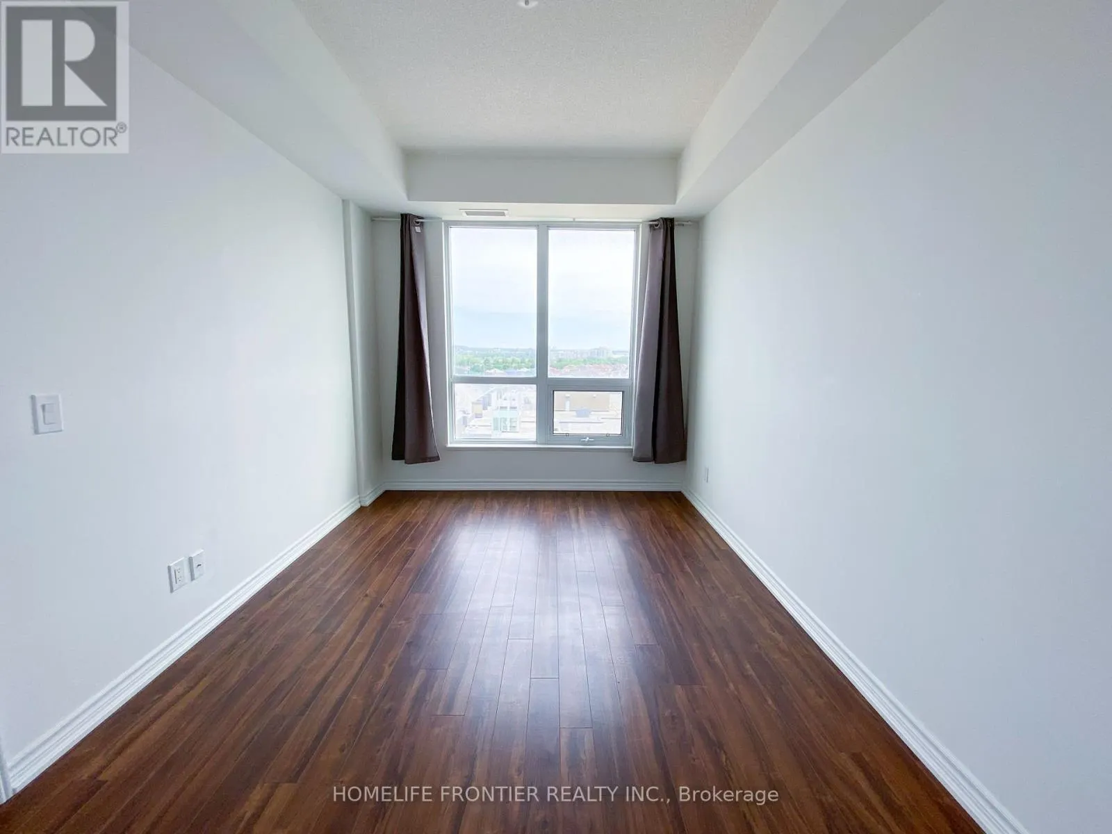 1025 - 8323 KENNEDY ROAD