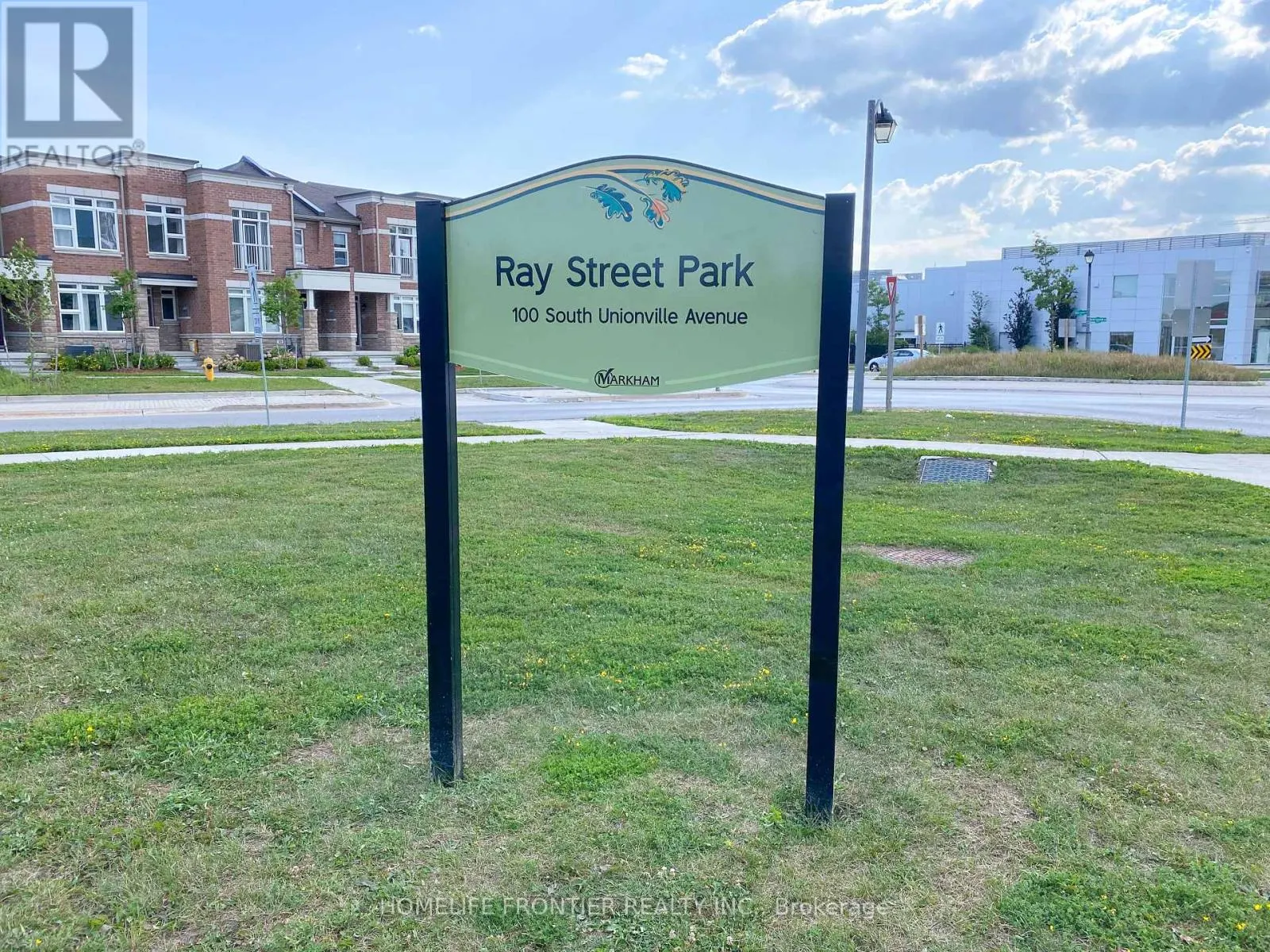 1025 - 8323 KENNEDY ROAD