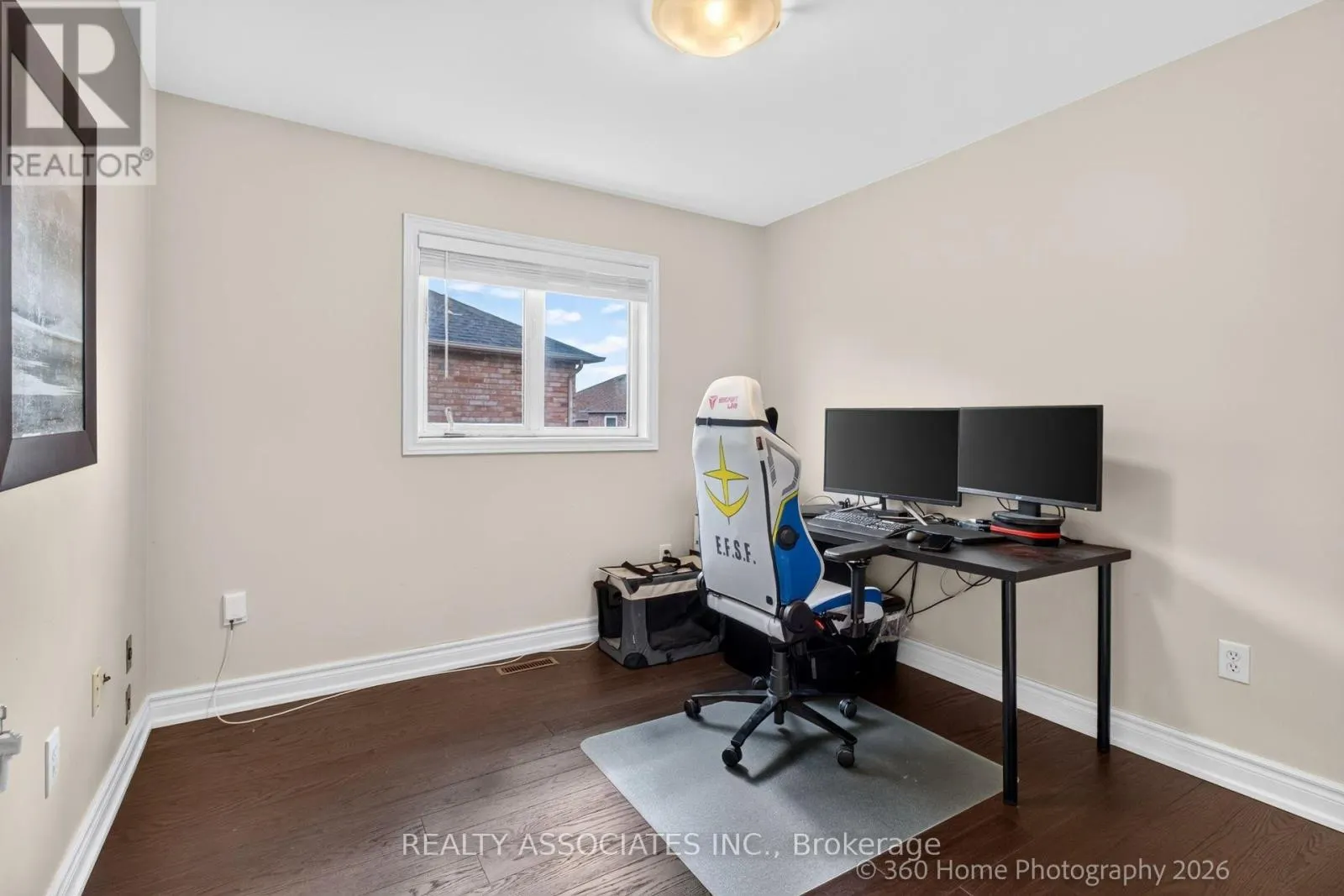 128 COALBROOK COURT