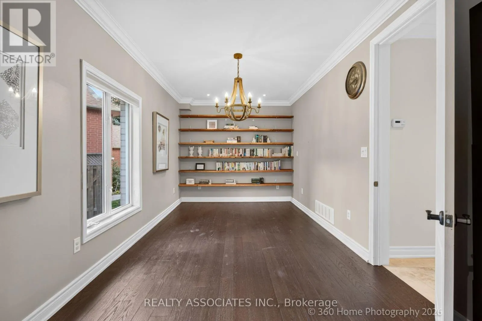 128 COALBROOK COURT